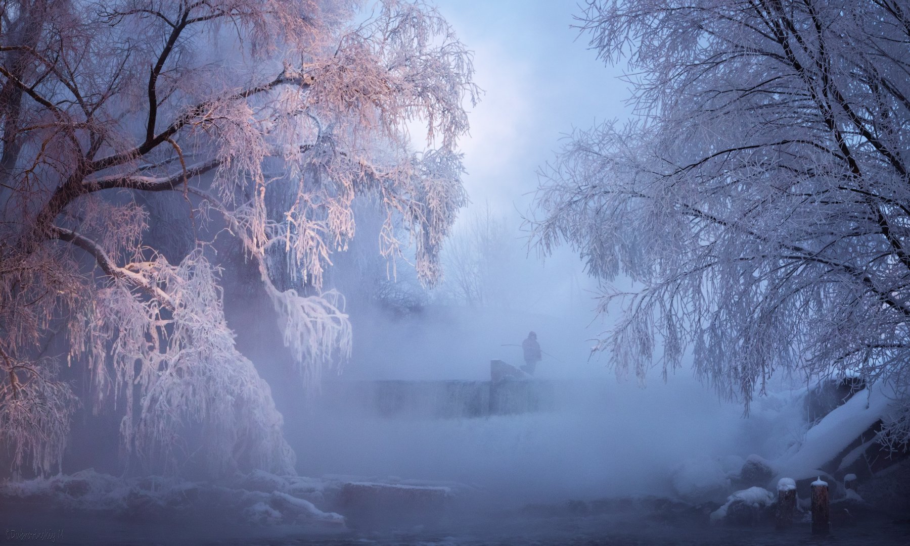 листвянка, река, рыбак, зима, мороз, туман, рязанская область, Михаил Дубровинский