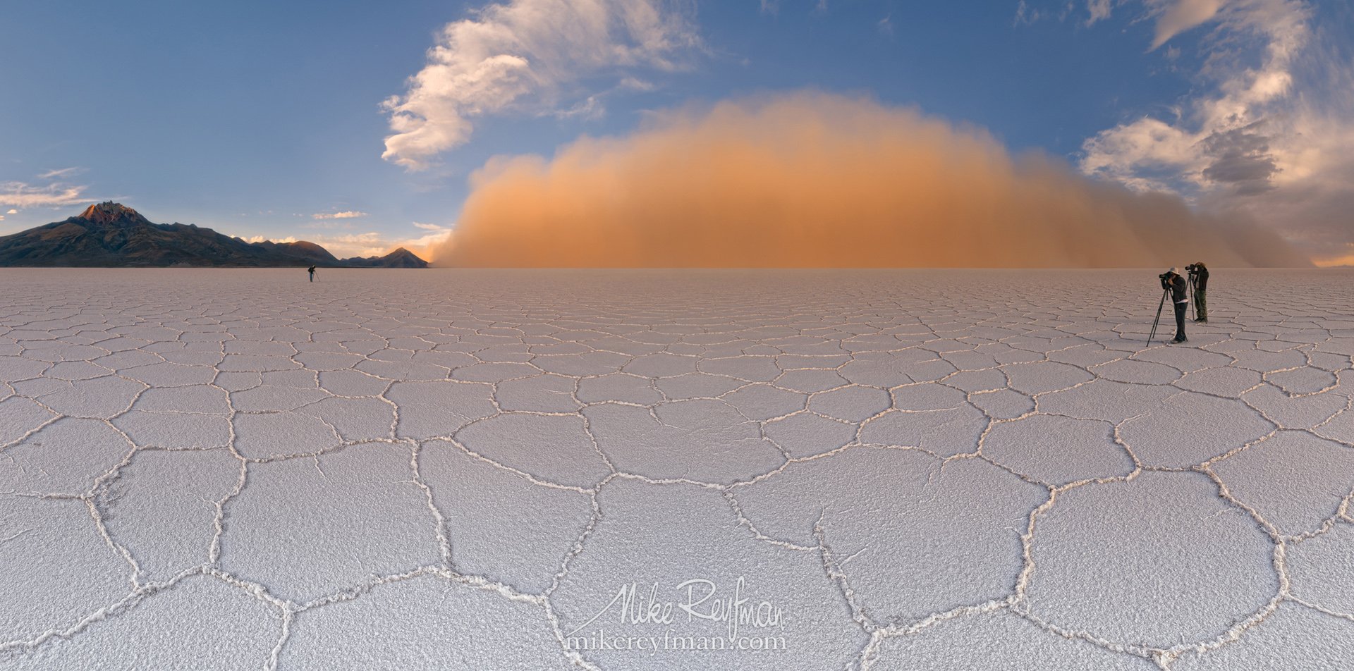 altiplano, bolivia, salar de uyuni,  tunupa volcano salt storm, Майк Рейфман