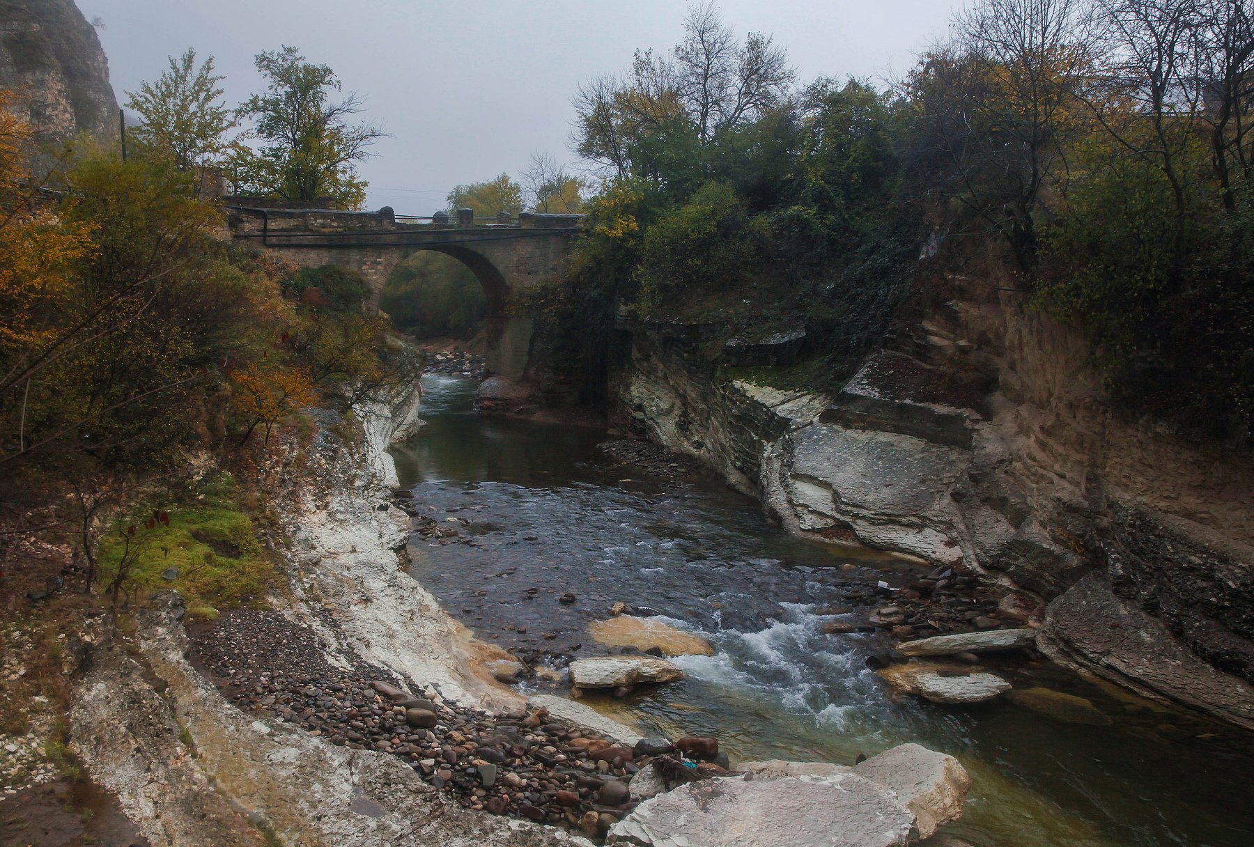 старый мост,горы,осень,река,, Marat Magov