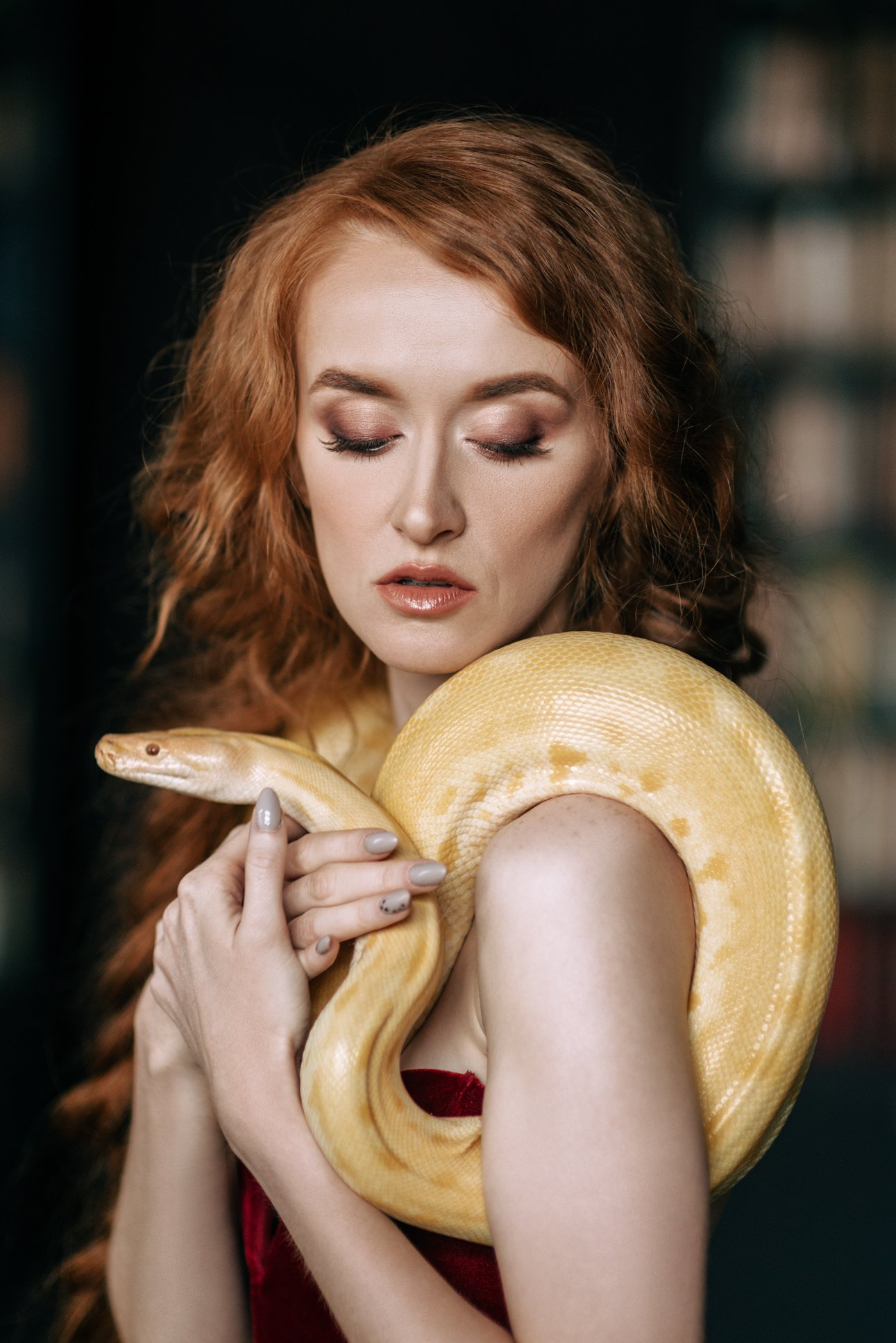 girl, portrait, redhead, snake, russia, Кирилл Соколов
