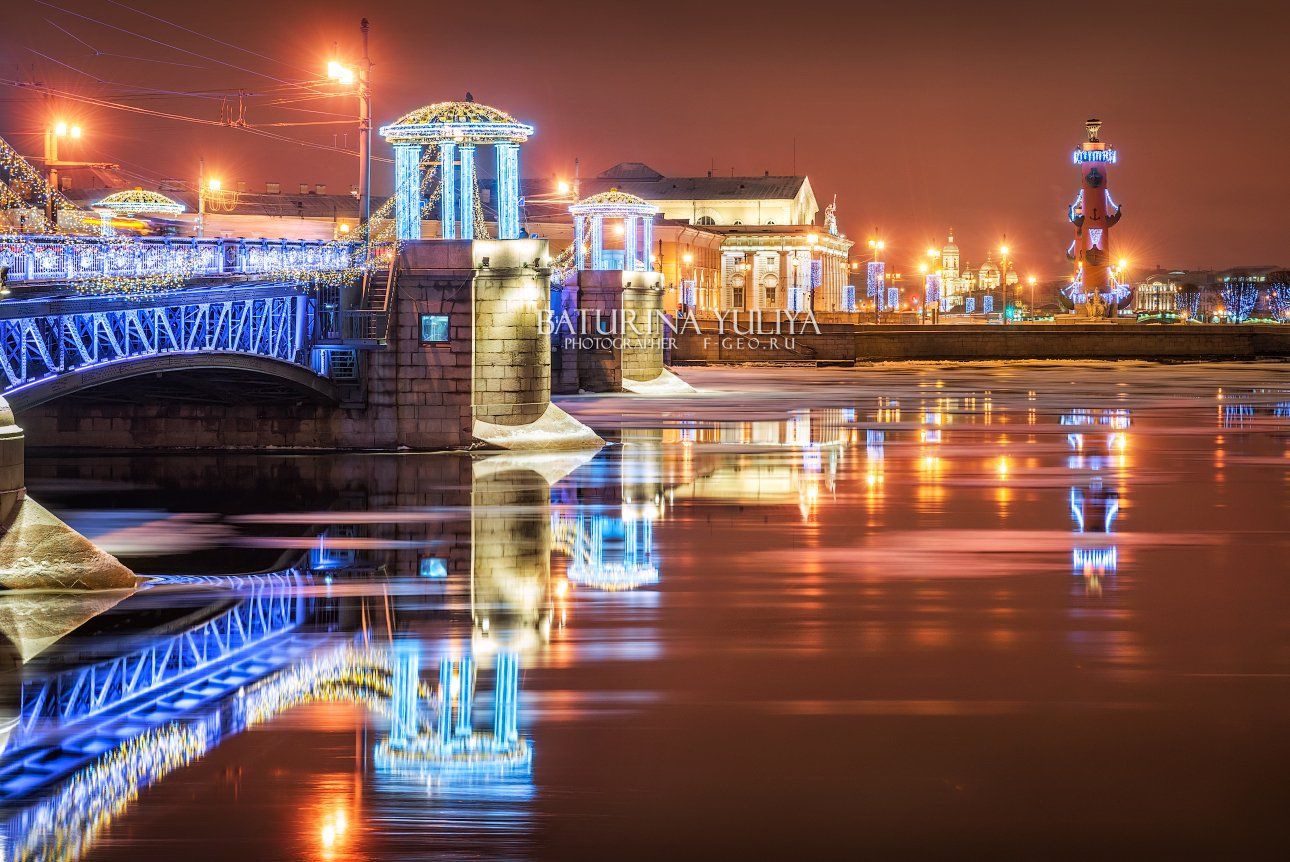 санкт-петербург, новый год, дворцовый мост, ростральная колонна, нева, Юлия Батурина