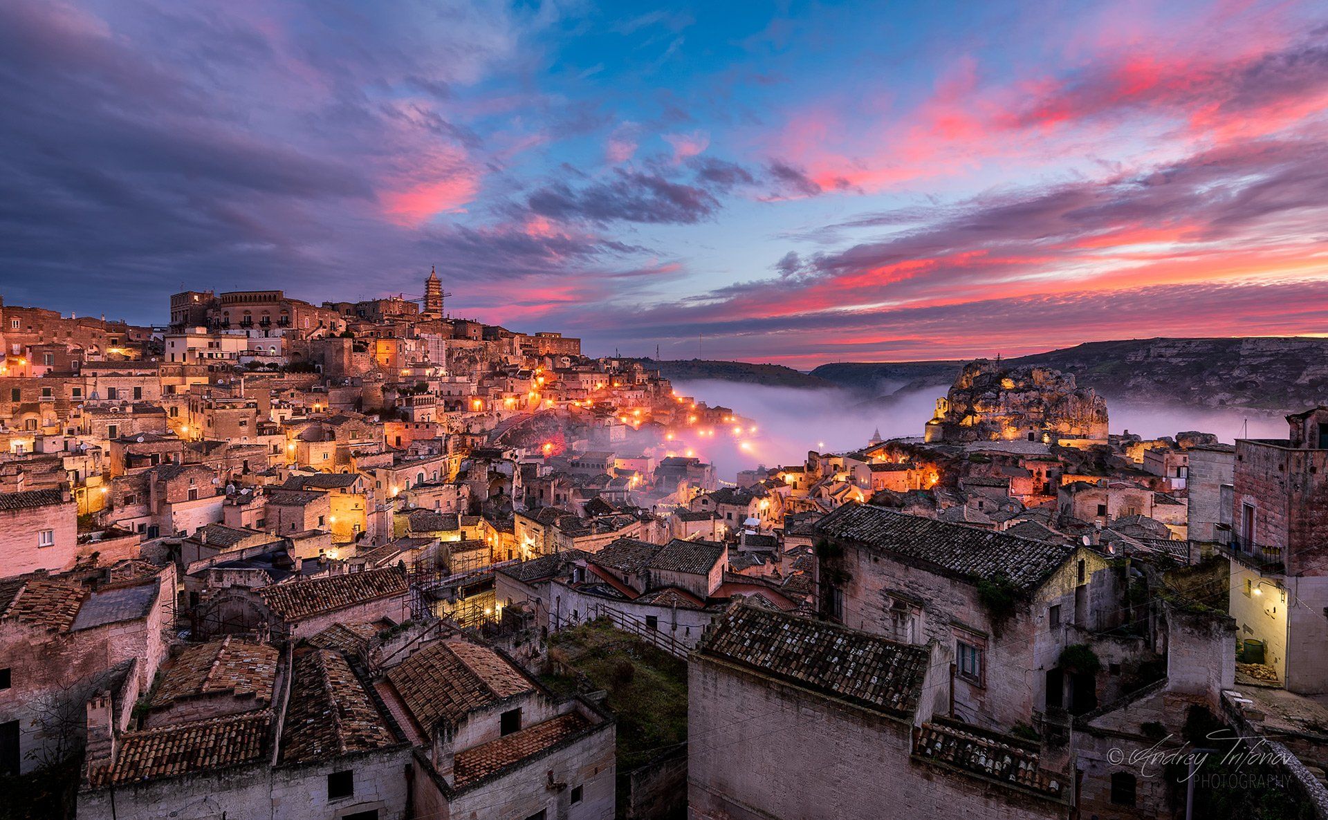 matera, Italy, cityscape, old town, history, ancient, sunrise, fog, town, sky, clouds, Andrey Trifonov
