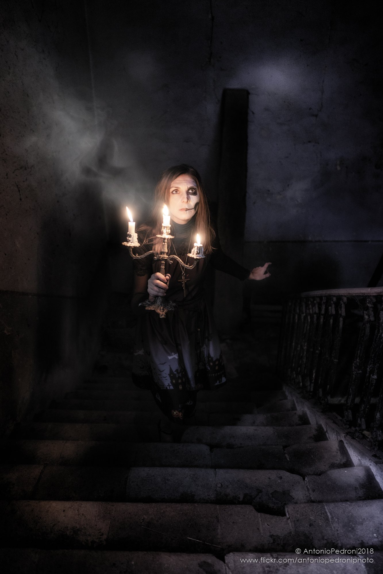 candle, dark, stairway, model, modella, urbex, portrait, halloween, Antonio Pedroni