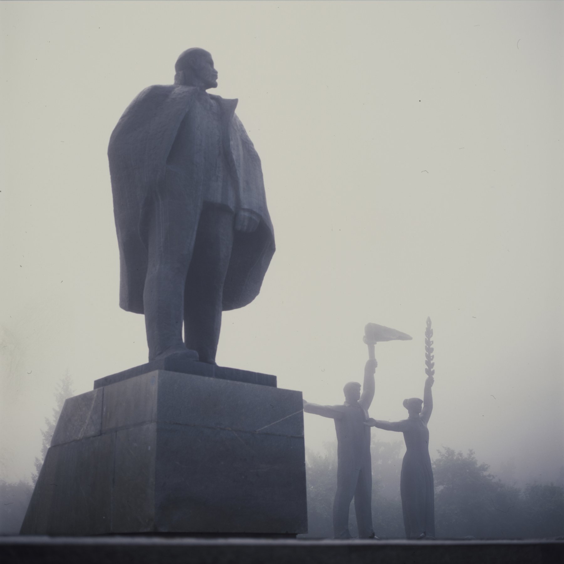 novosibirsk, statue, fog, lenin, russia, ussr, Evgeny Ivanov