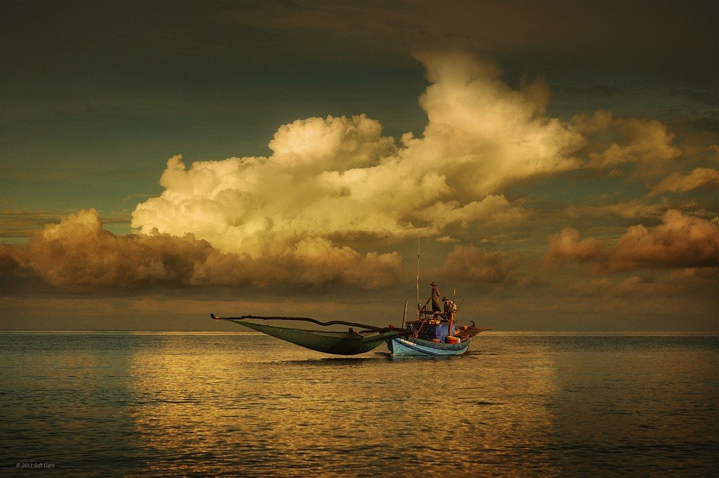 на рыбалку., вьетнам,облака., Andrey Arshinov
