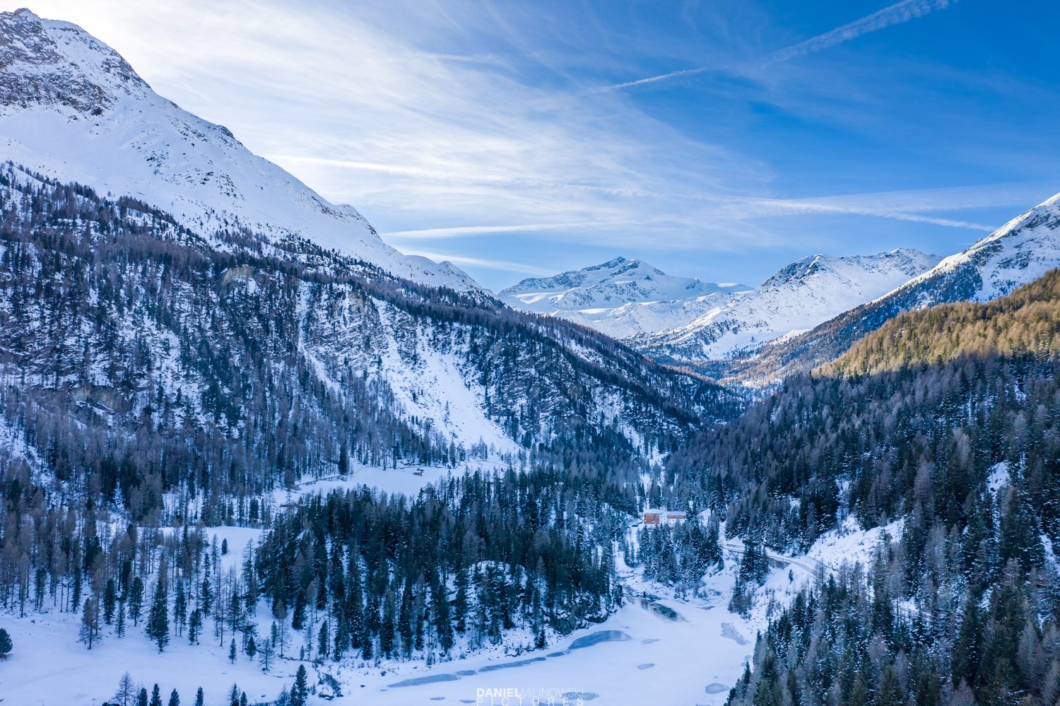 #italy #alps #aerial #mountain, Daniel Malinowski