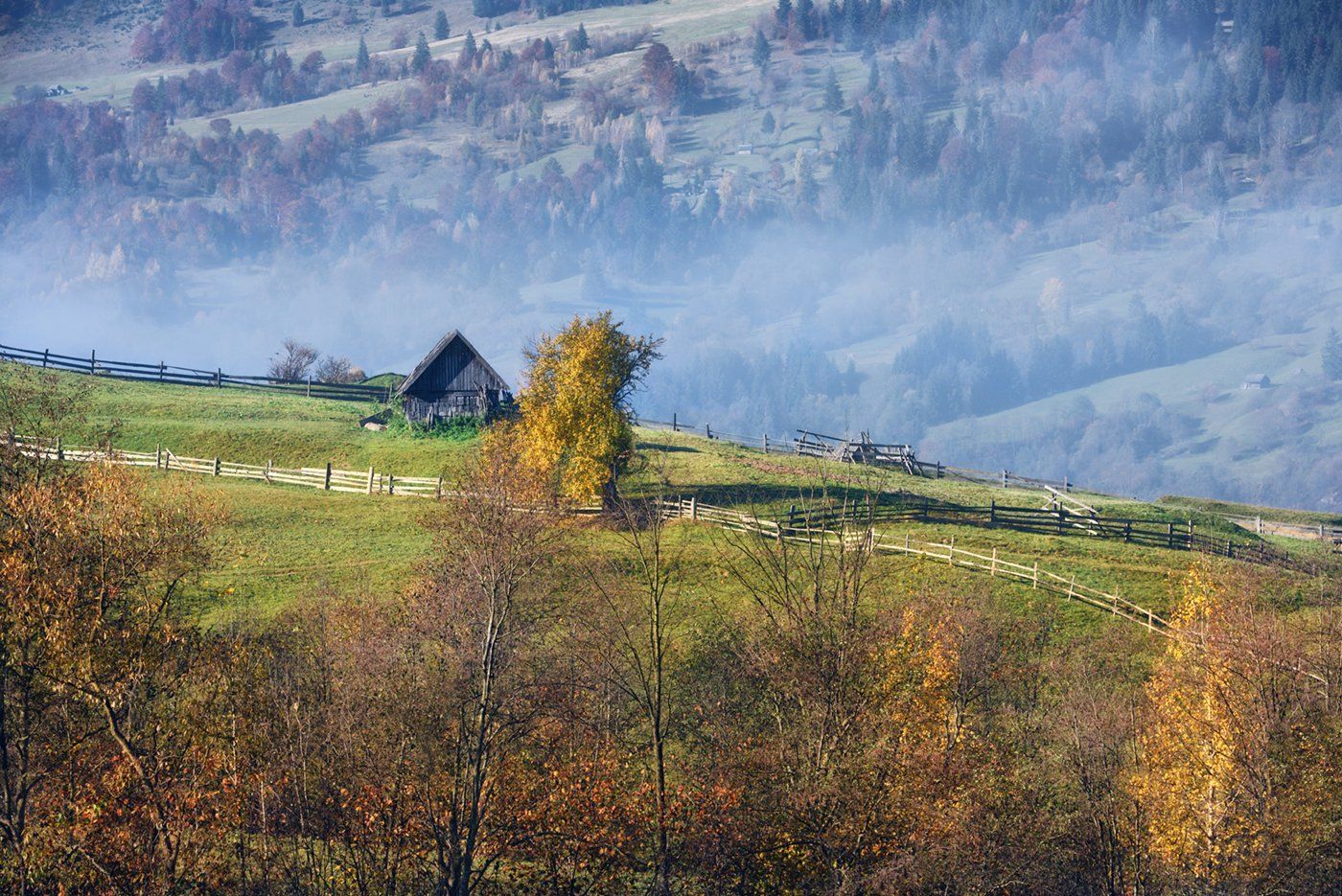 горы, осень, изба, Вьюшкин Игорь