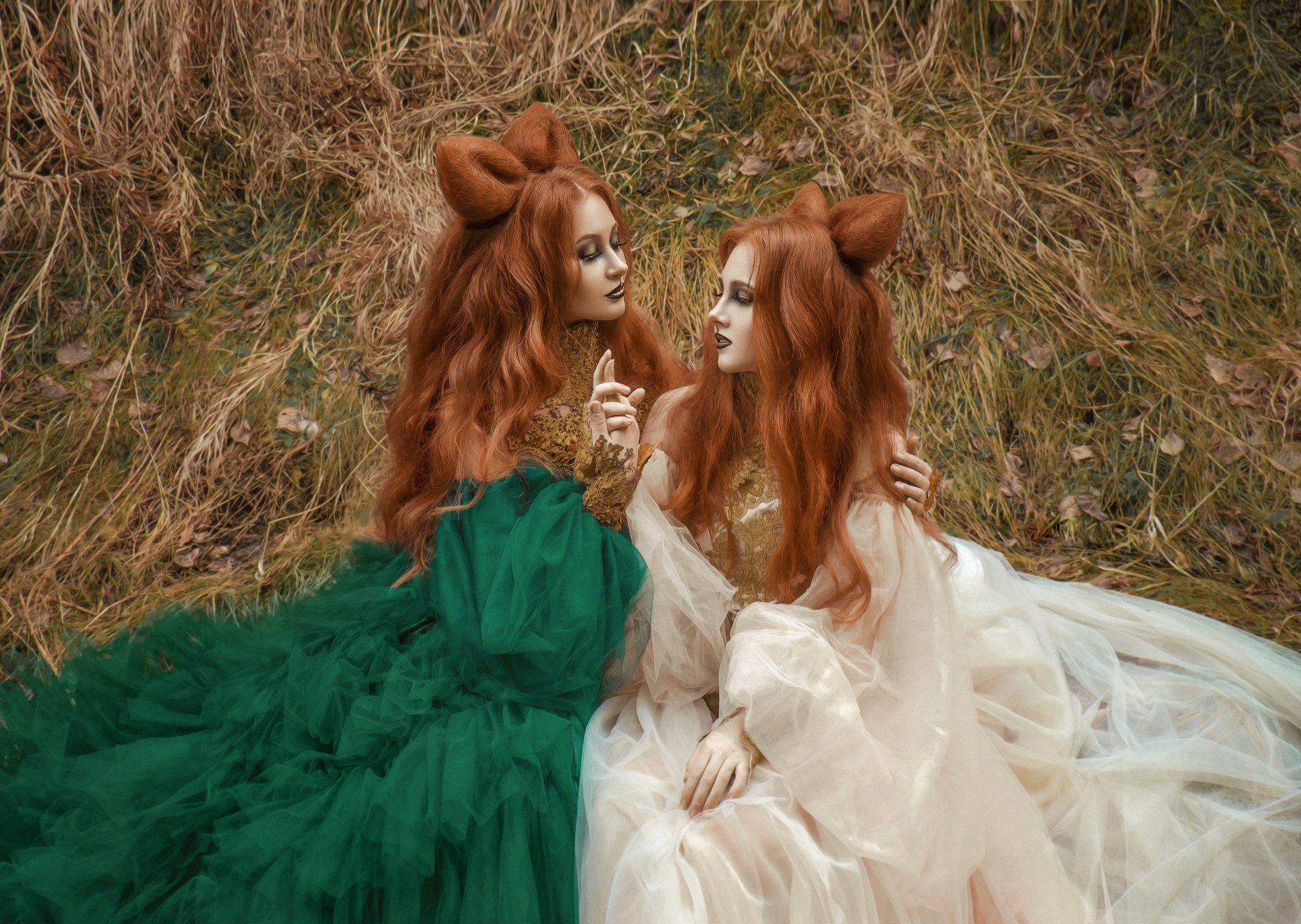 лиса рыжая девушка зелёный оранжевый бежевый природа, Софья Ознобихина