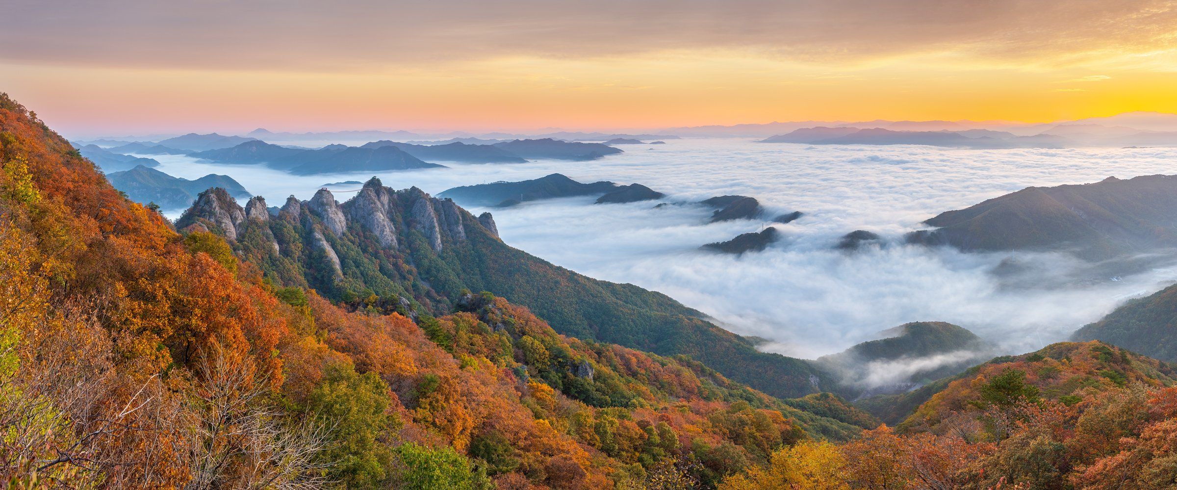 sea of clouds, autumn, clouds, mountain, korea, rock formation, sunrise, Jaeyoun Ryu