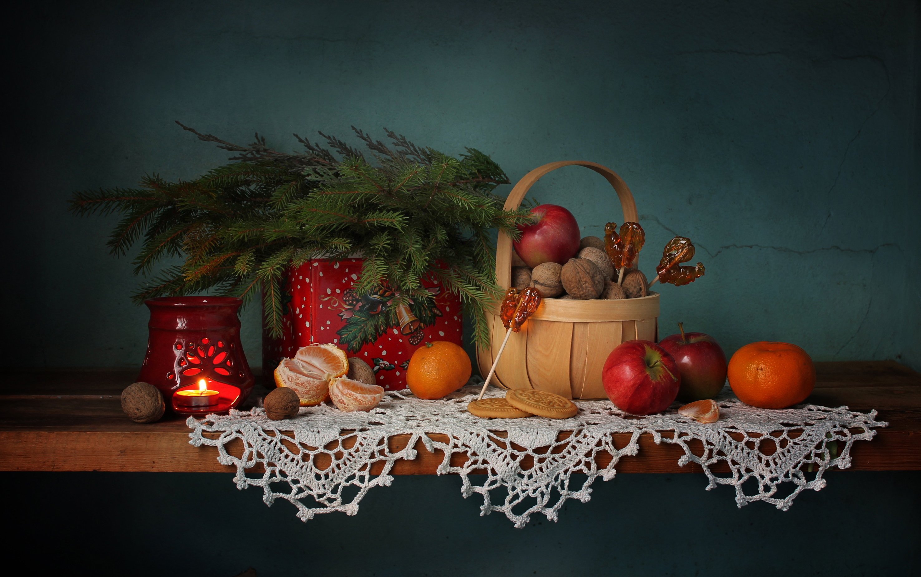 натюрморт,  новый год, елка, леденцы, мандарины, яблоки, сладости, подсвечник, Ковалева Светлана