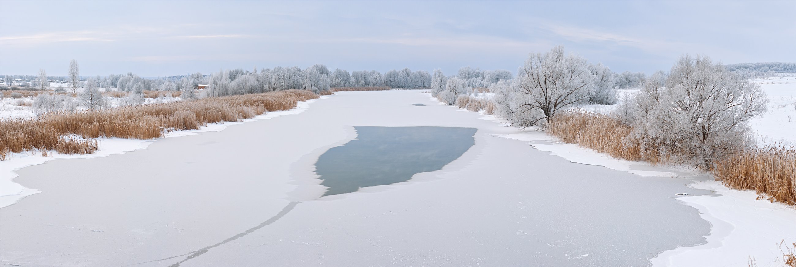 река,снег,вода,лед,свет,деревья,небо, Юрий Котов