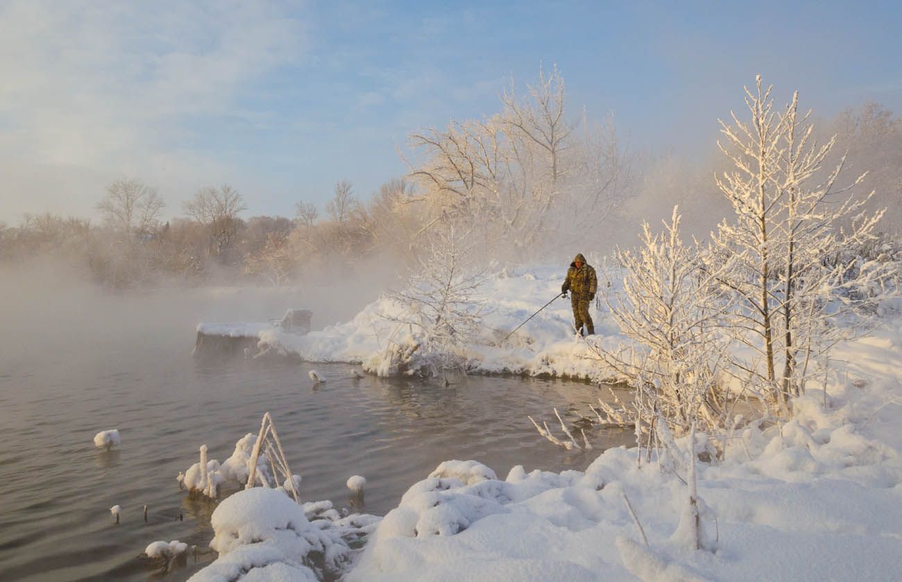 озеро, горячка, зима, рыбак, рыбалка, Михаил Агеев
