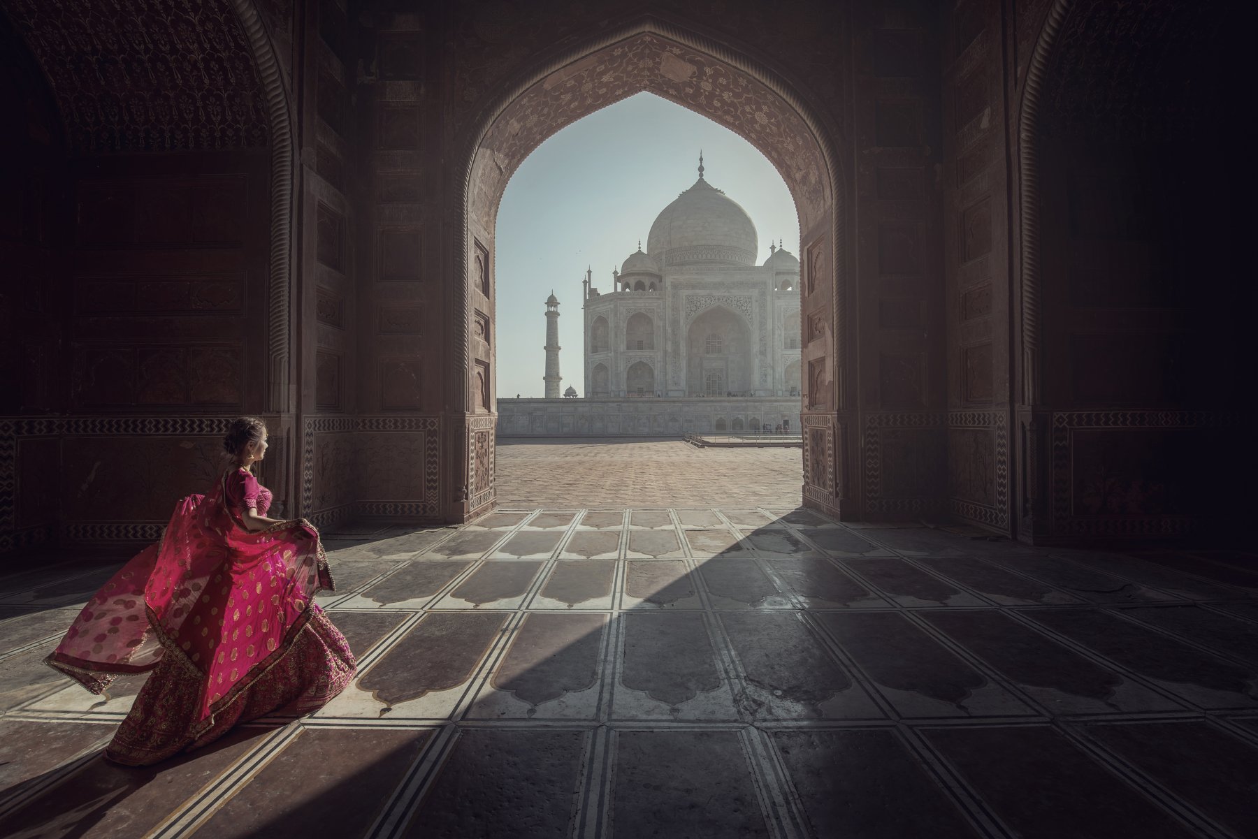 Tajmahal, Sarawut Intarob