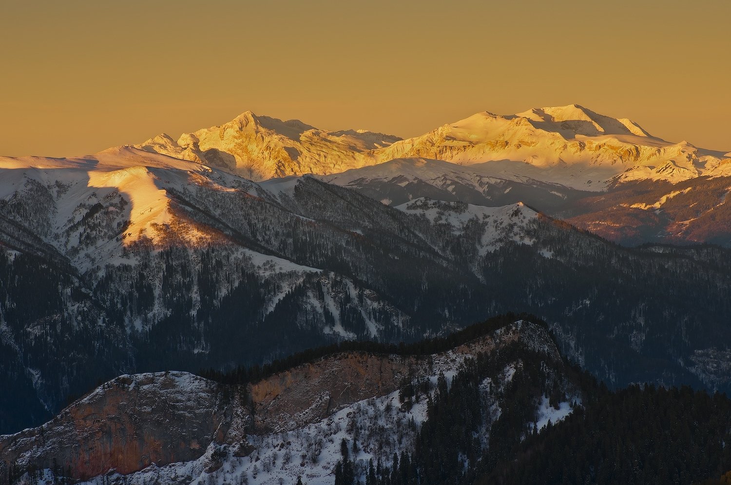 горы, кавказ, рассвет, тхач, зима январь 2012г вид на лаго-наки фишт ошет, ФЁДОР