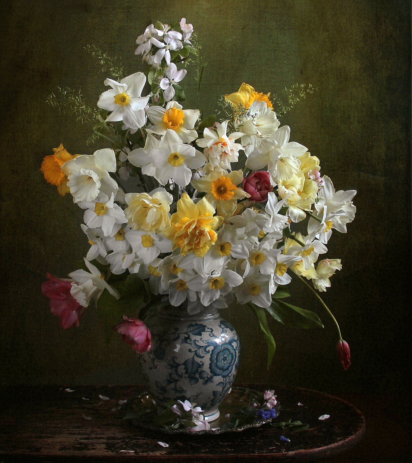 весна, натюрморт, букет цветов, тюльпаны,  нарциссы, марина филатова, Марина Филатова