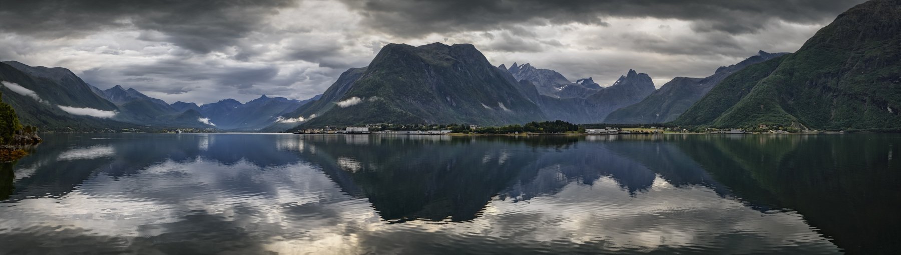 норвегия, фьорд, горы, отражение, Александр Безмолитвенный