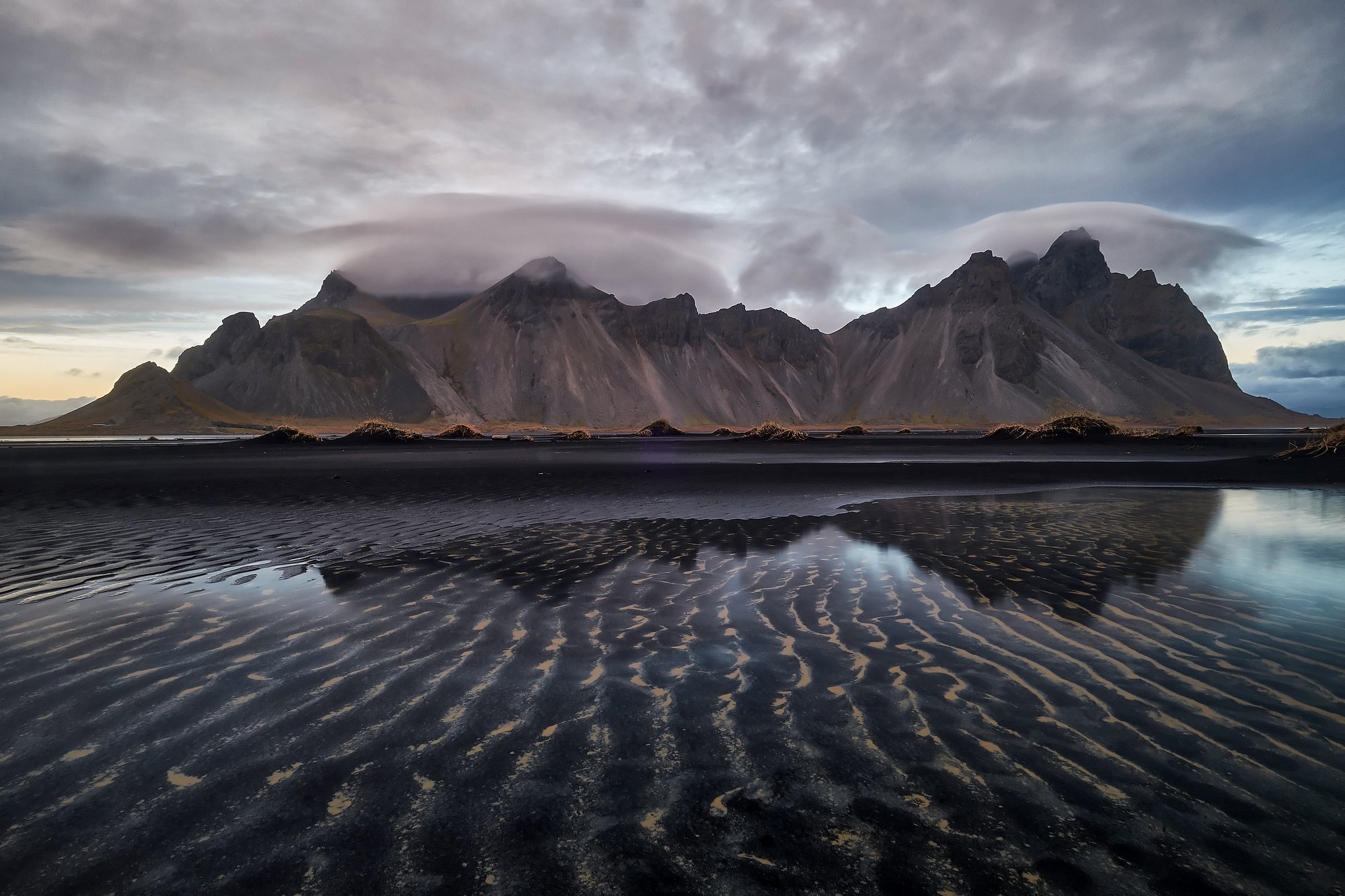 iceland,water,iceberg,ice,long,waves,coastal,cliffs,vestrahorn,mountains,stokksnes, Kobran