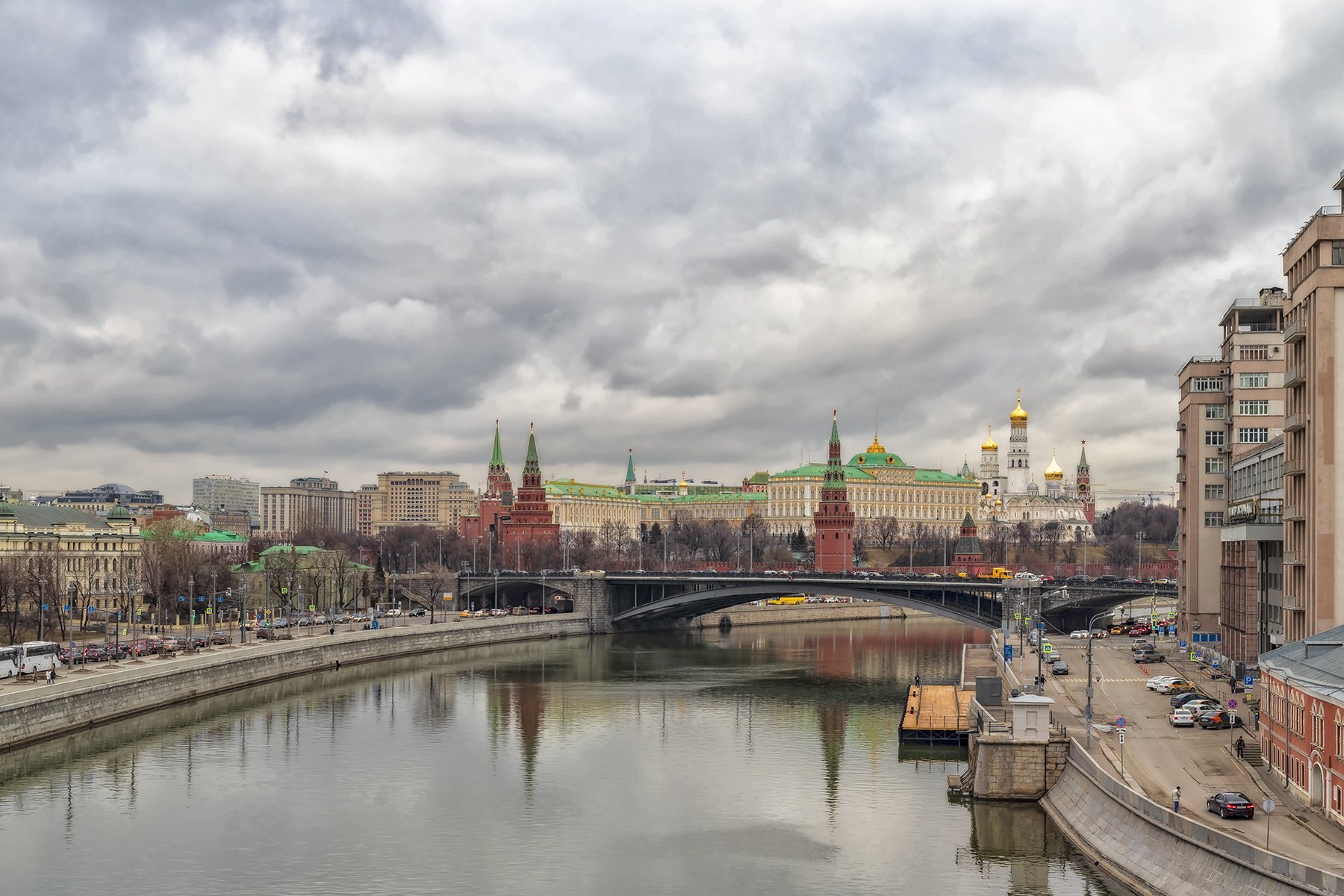 архитектура, город,  весна, кремль, мост, Юрий Левко