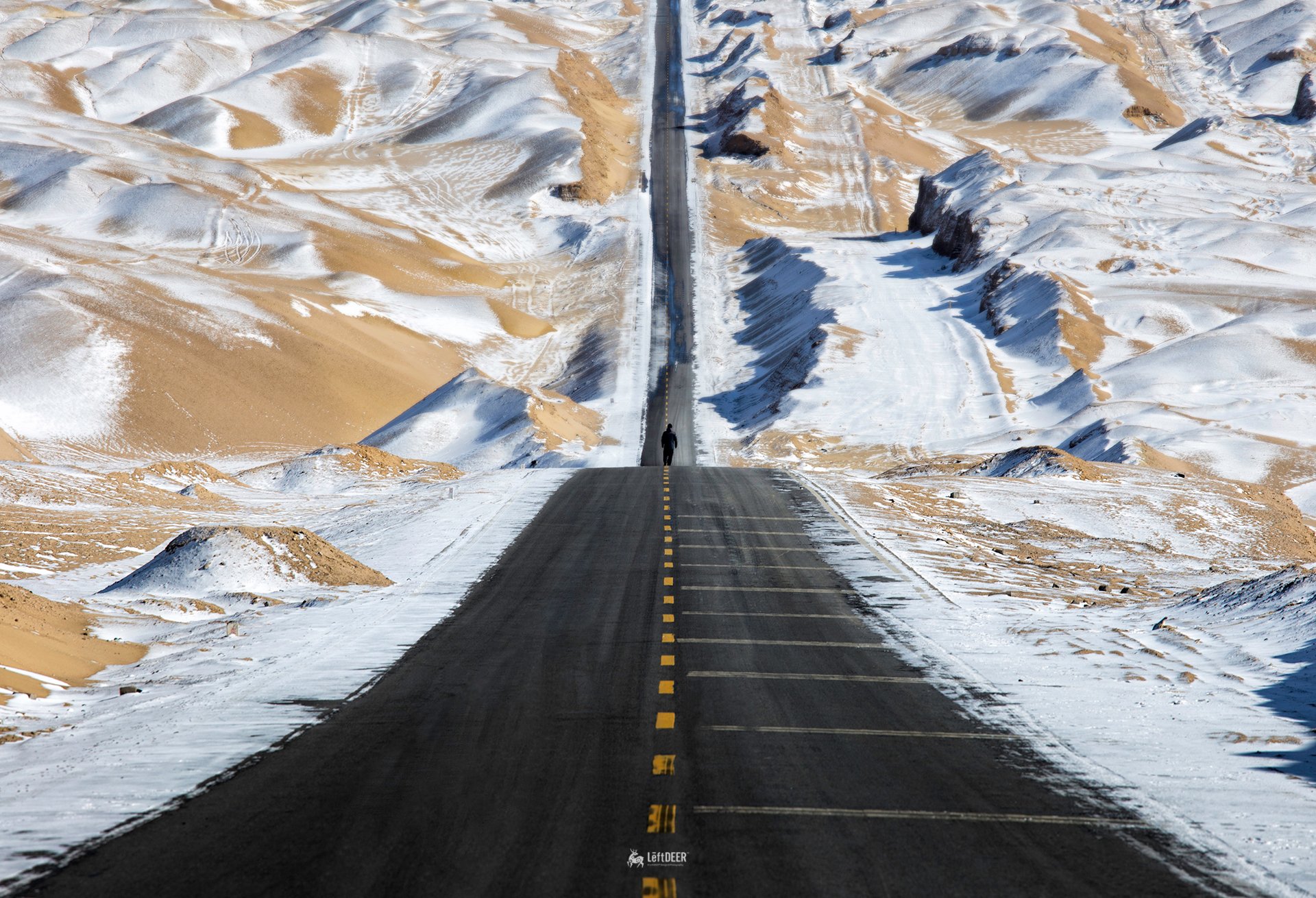 road,Snow mountain,Sky Road,desertm,snow,Qinghai,China,travel,landscapes,natural,  Xiaolei Yang