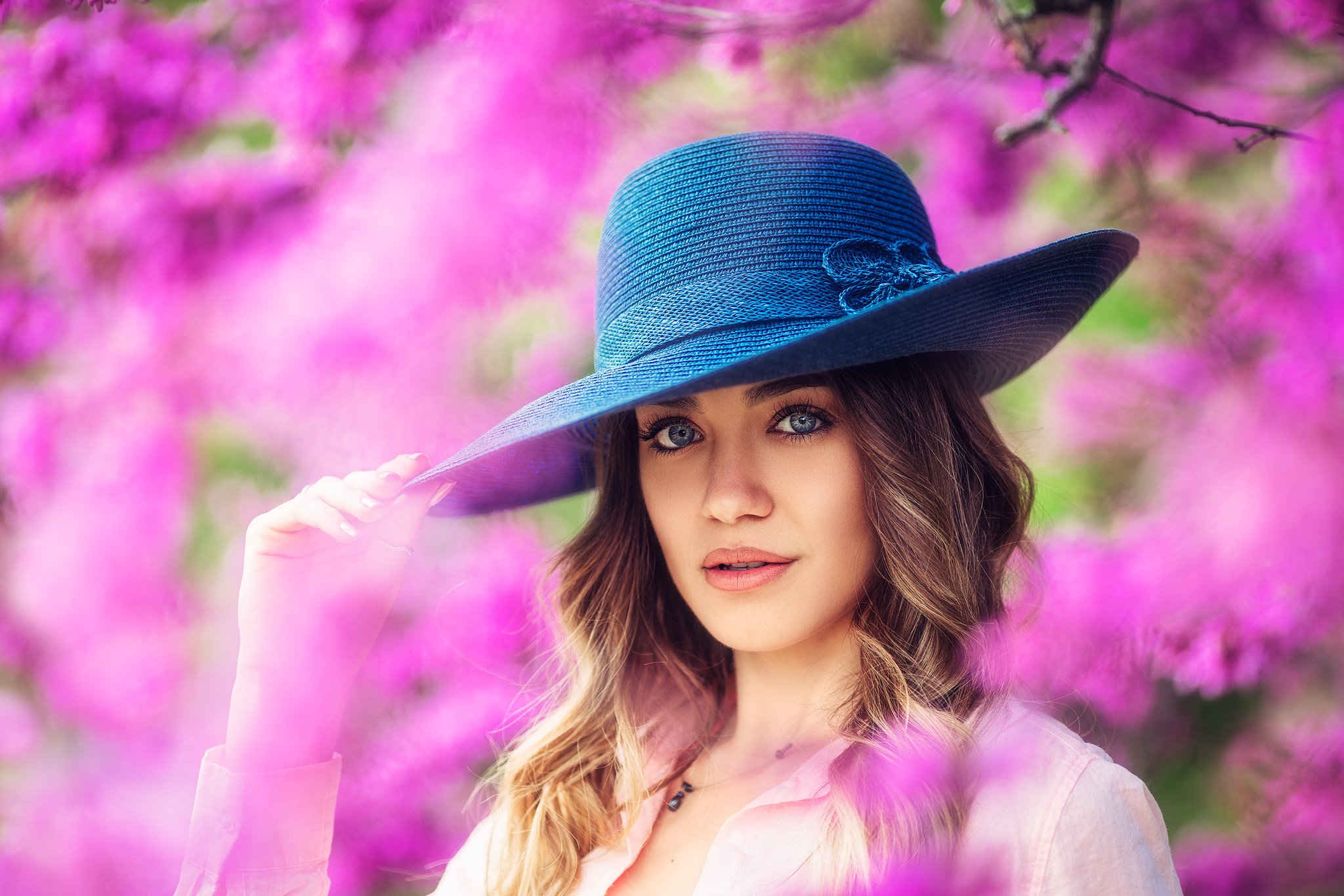 beauty, girl, cute, glamour, face, blue eyes, pink, blue hat,, Чавдар Димитров