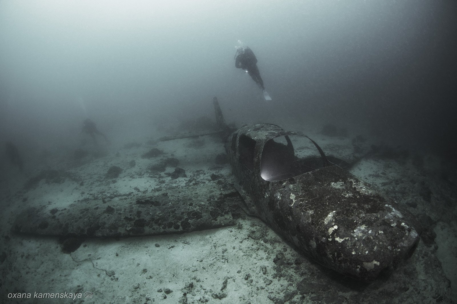 underwater phillipines blue deep diver wreck aircraft airplane  , Оксана Каменская
