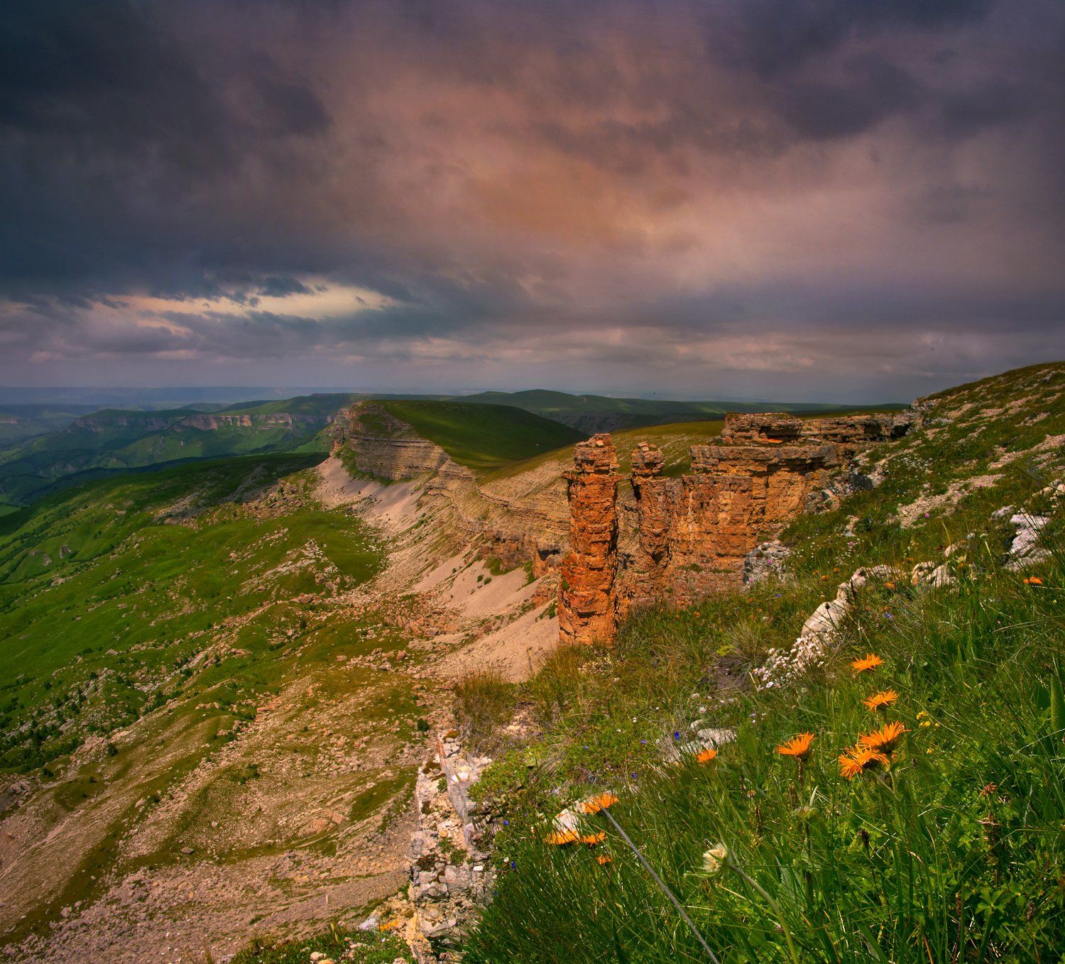 закат,бермамыт,гроза,пейзаж, Елена Брежицкая