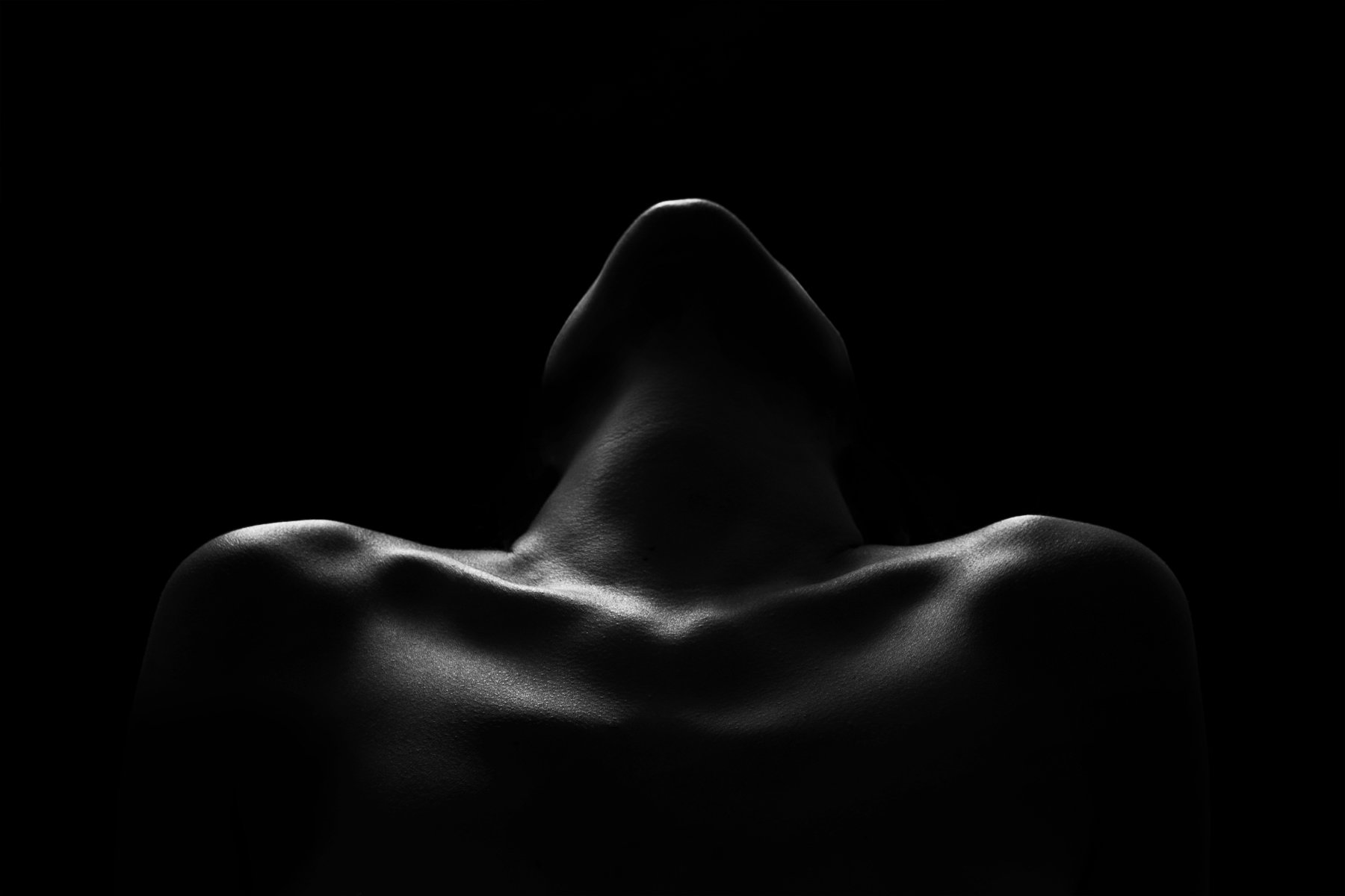 silhouette, woman, sensitive, body, shoulders, black and white,, Стоян Шопов