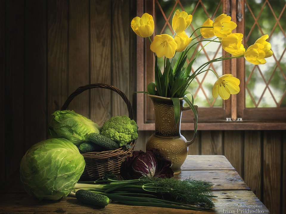 натюрморт, букет, желтые тюльпаны, дача, овощи, Ирина Приходько