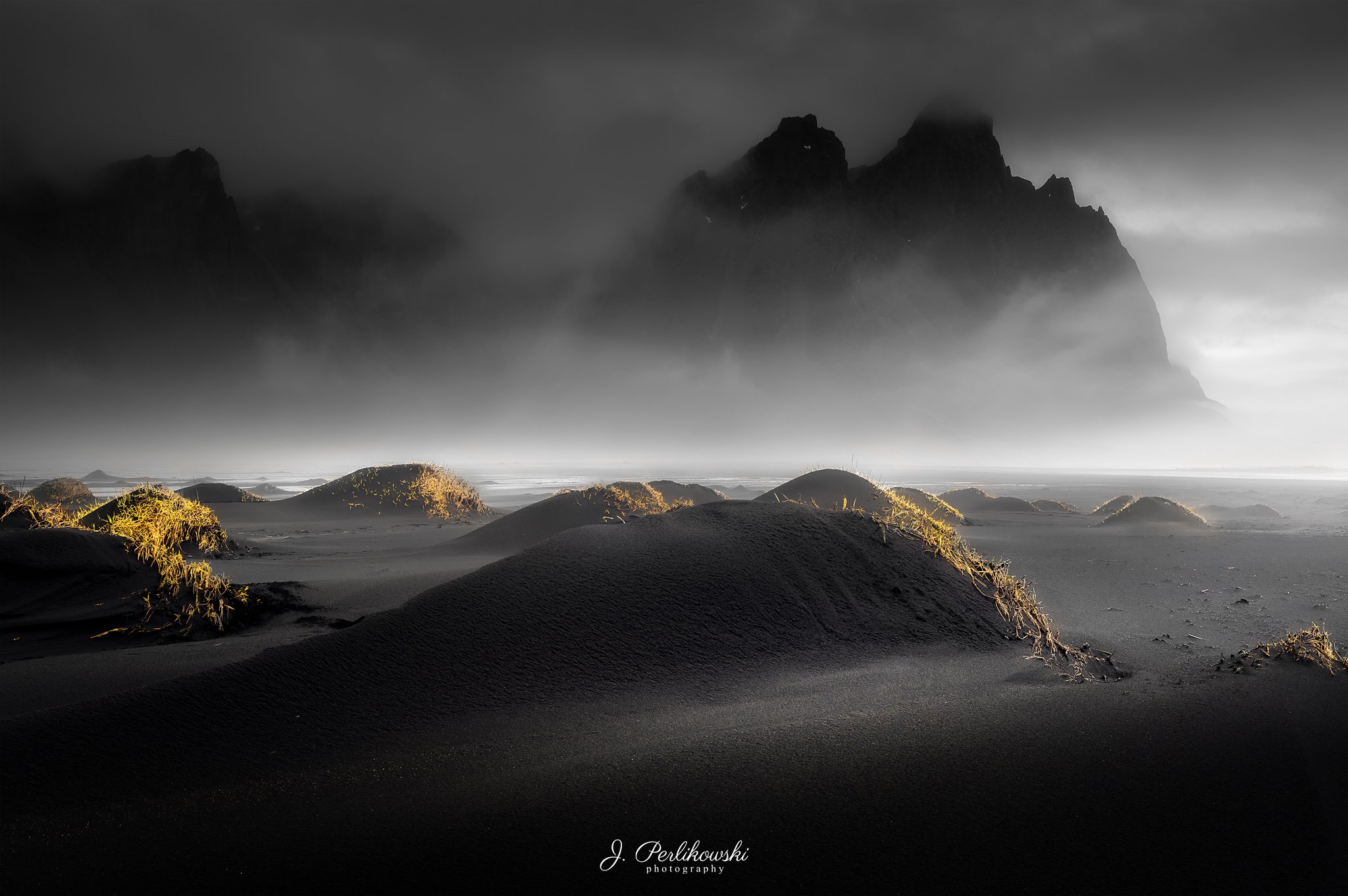 iceland, black beach, mood, landscape, dark mood,, Jakub Perlikowski