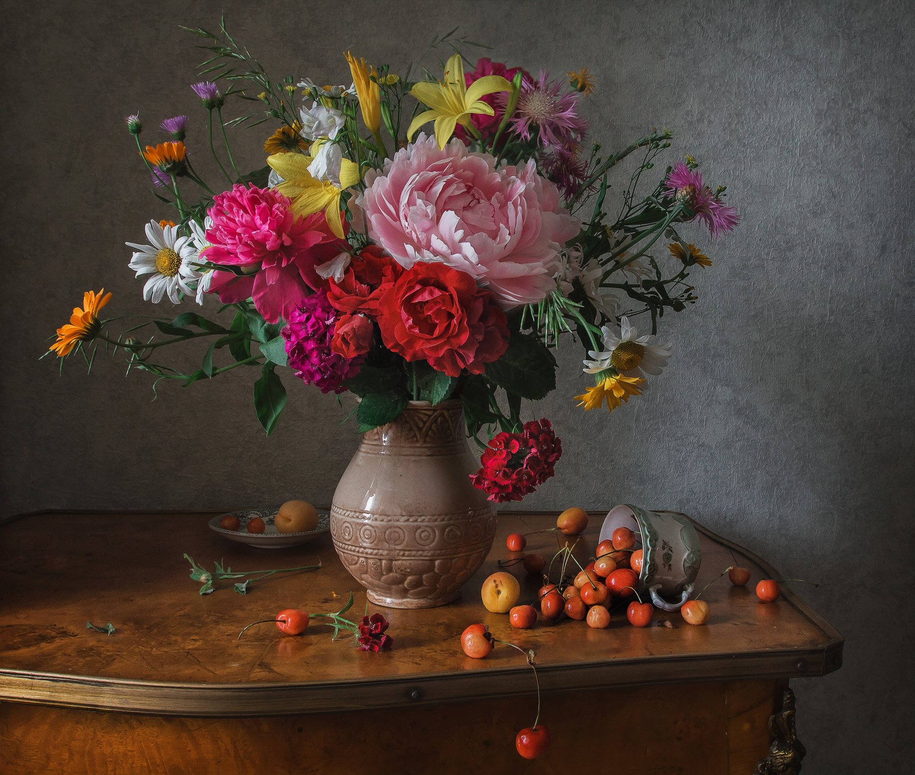 натюрморт, фарфор, цветы, ягода, черешня, Анна Петина