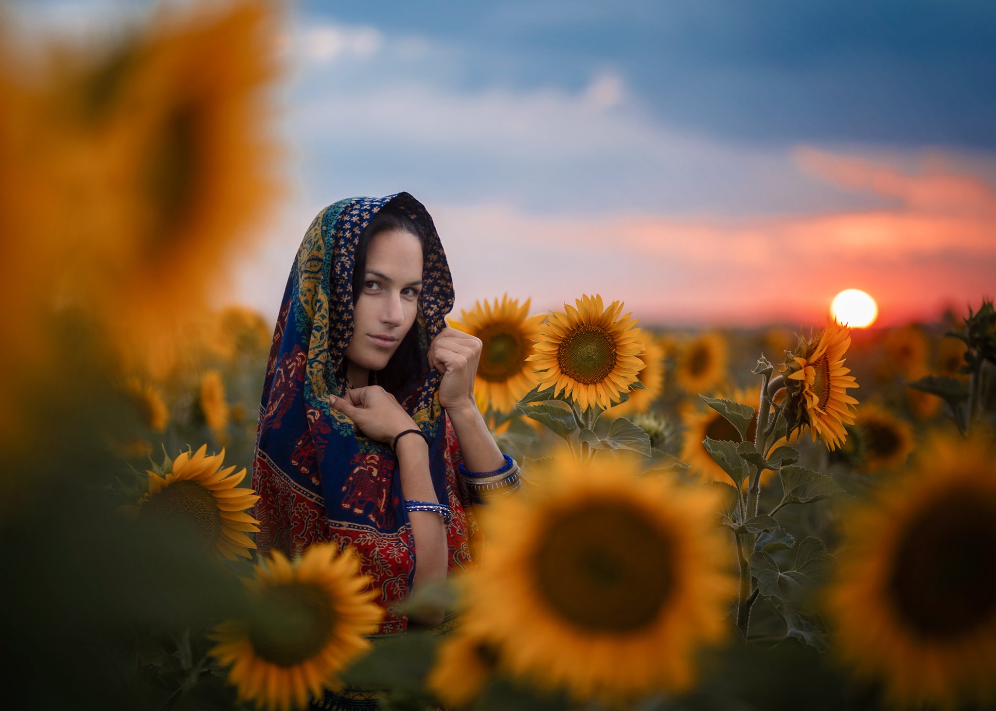 woman, model, people, portrait, retouch, sunflowers, sunset, Петър Петров