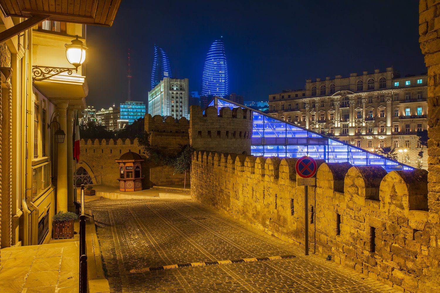 Баку, Азербайджан, город, крепость, стена, старое и новое, Денис Свечников