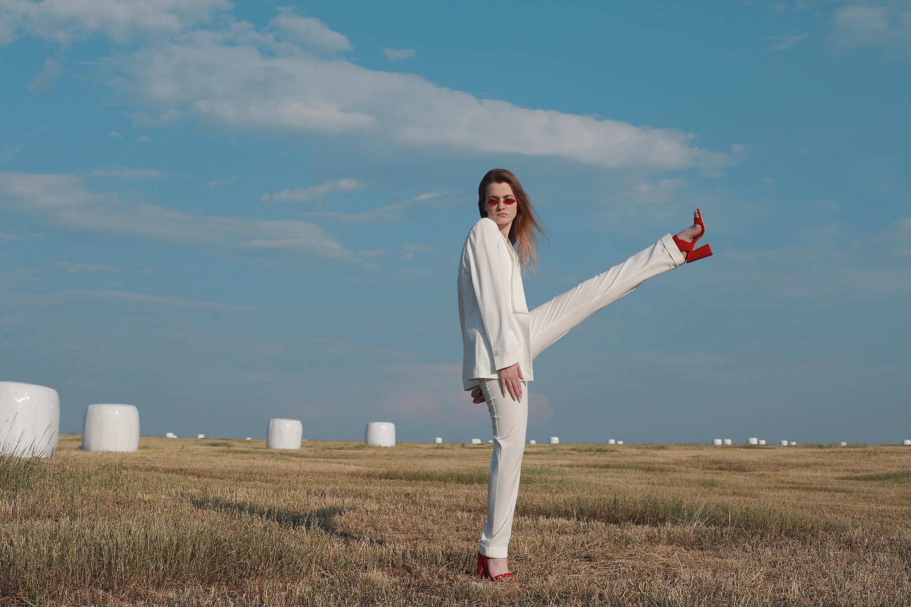white, outdoor, blue sky, girl in white, red shoes, Алина Абрамова