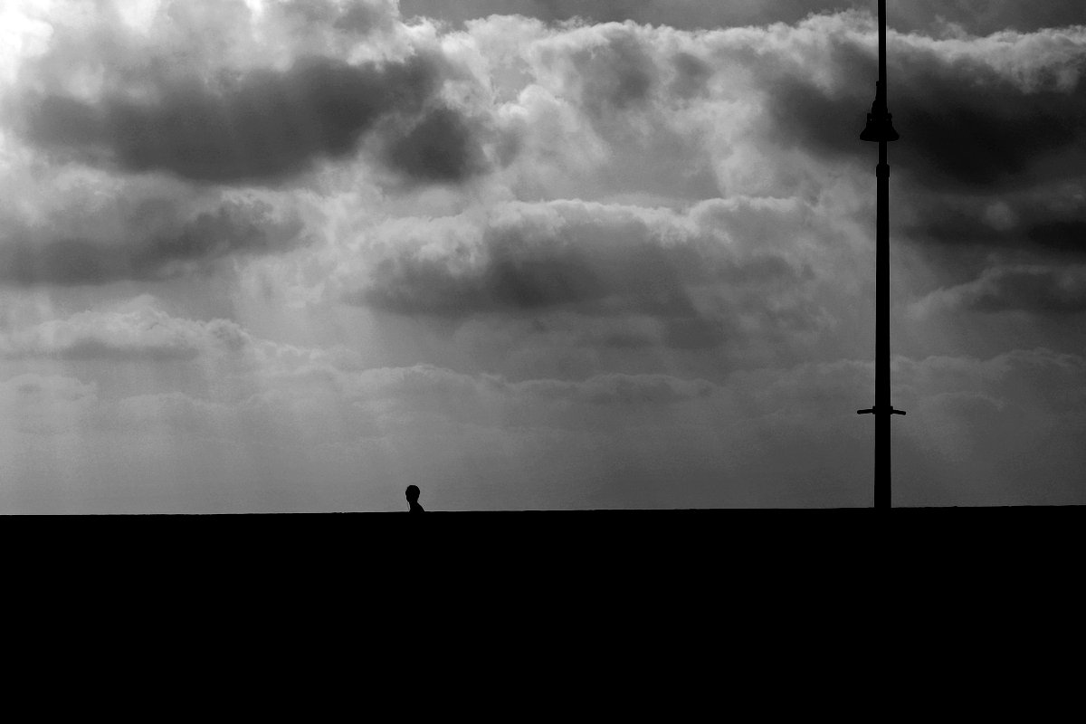 silhouet black and white people sky, vladimir algazin