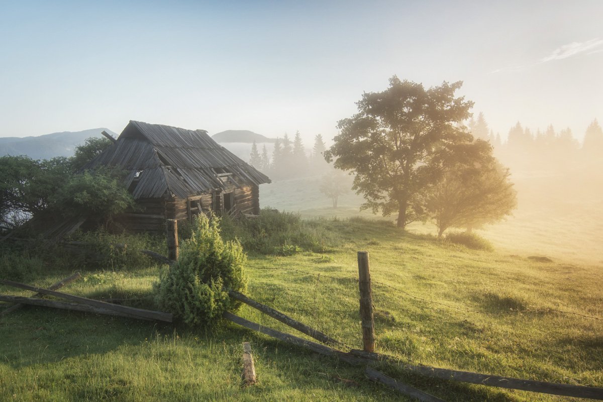украина карпаты утро изба туман солнце ukraine carpathians morning hut fog sun, Игорь Марценюк