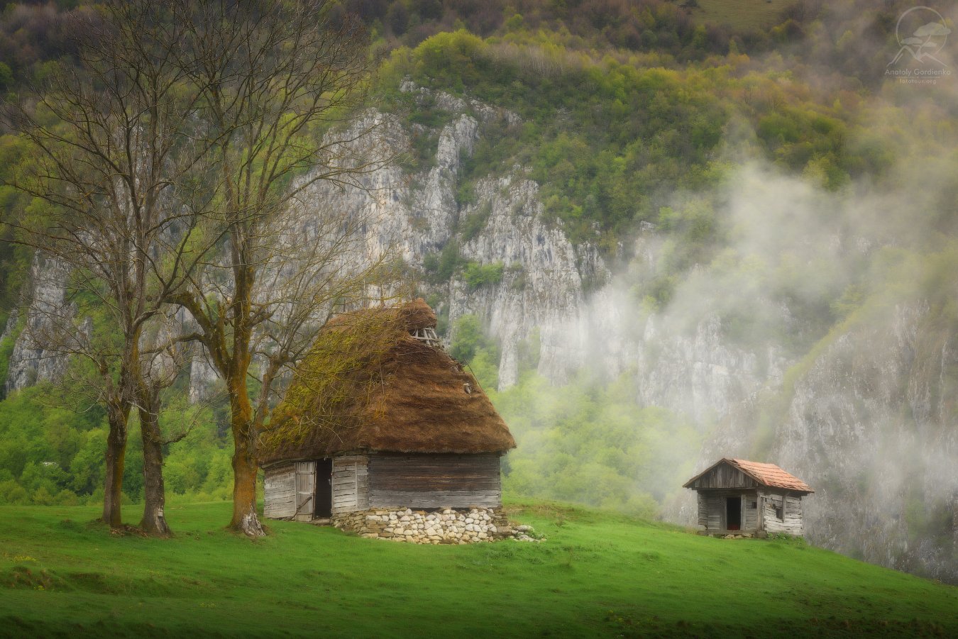 пейзаж, природа, горы, румыния, карпаты, туман, облака, Анатолий Гордиенко