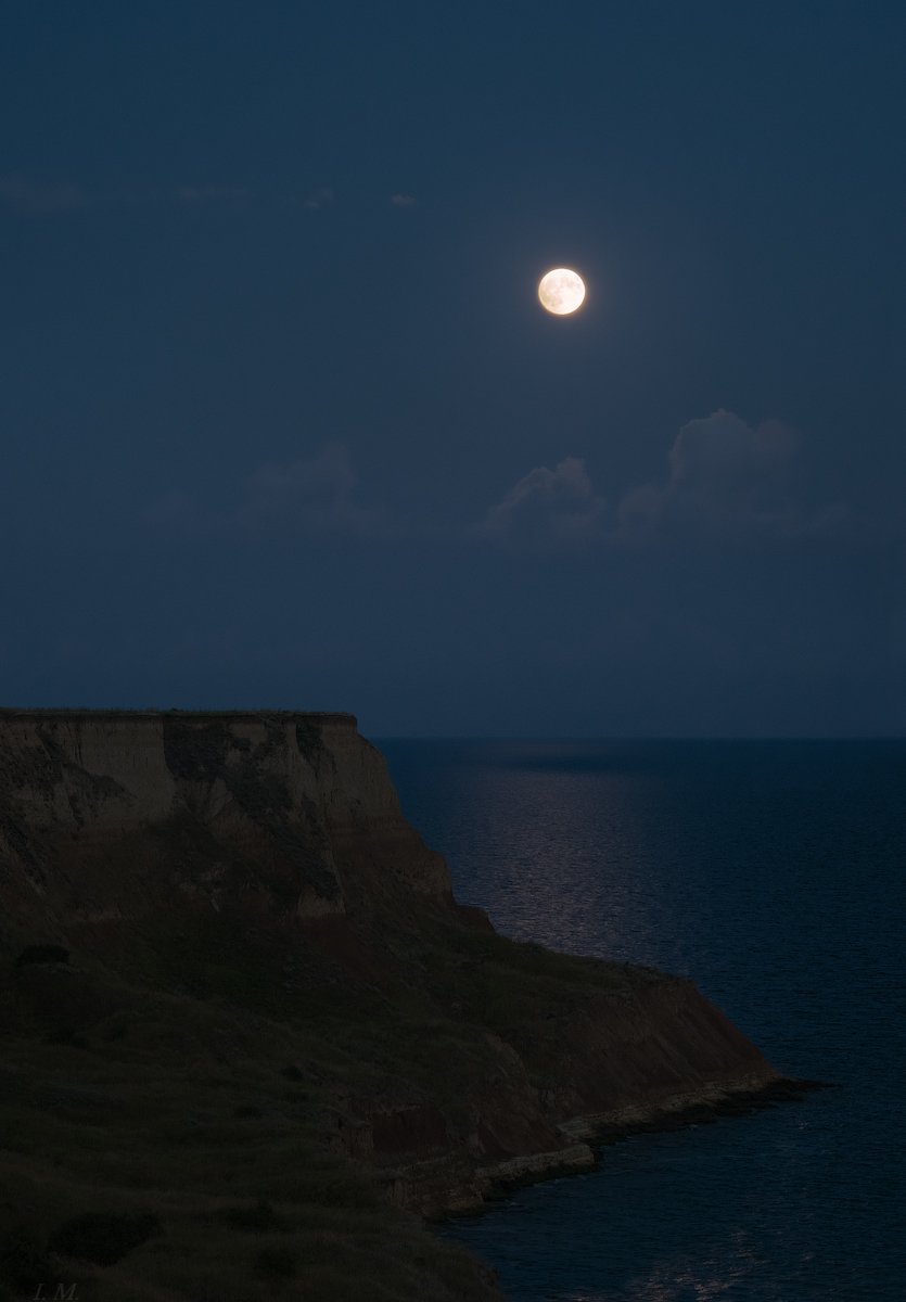 ночь, луна, мыс, море, лунный свет, облака, landscape, sea, moon, light, clouds, night, panorama, nightscape, Ivan Maljarenko 