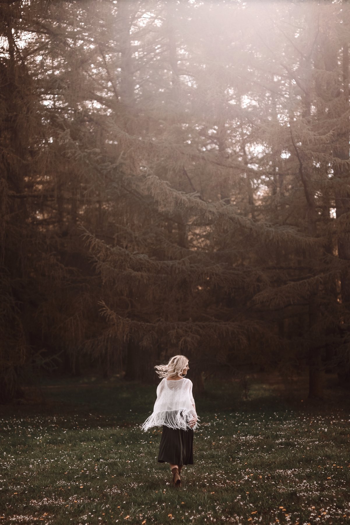 portrait, female, trees, nature, sun, portraiture, Laura Žygė