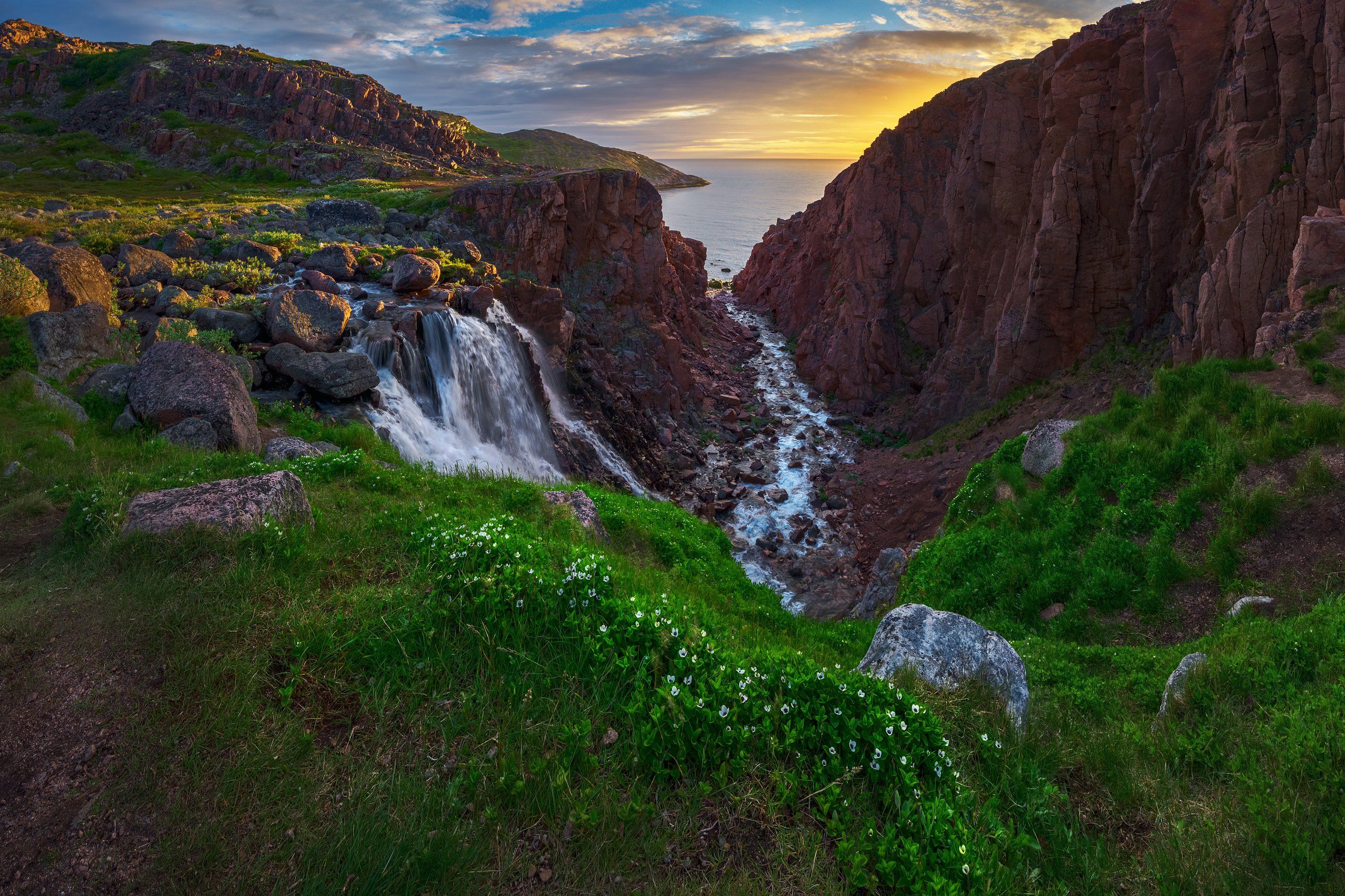 Водопад Териберский. Фотограф Konstantin Voronov