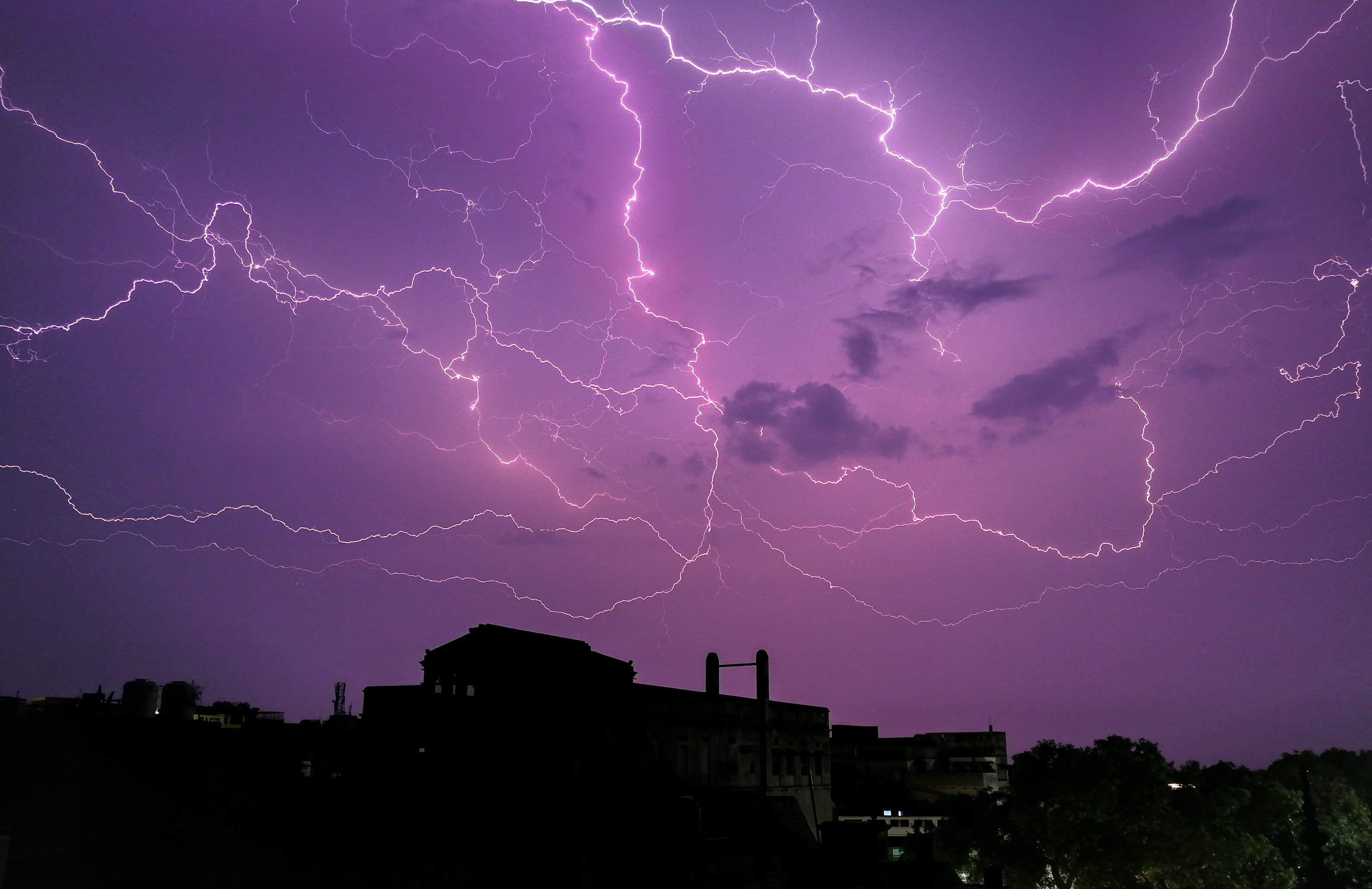 #Sky #lights #manson #thunder #noperson #varanasi #kashi #banaras #dhirajgoswami #धीरजगोस्वामी, DHIRAJ GOSWAMI