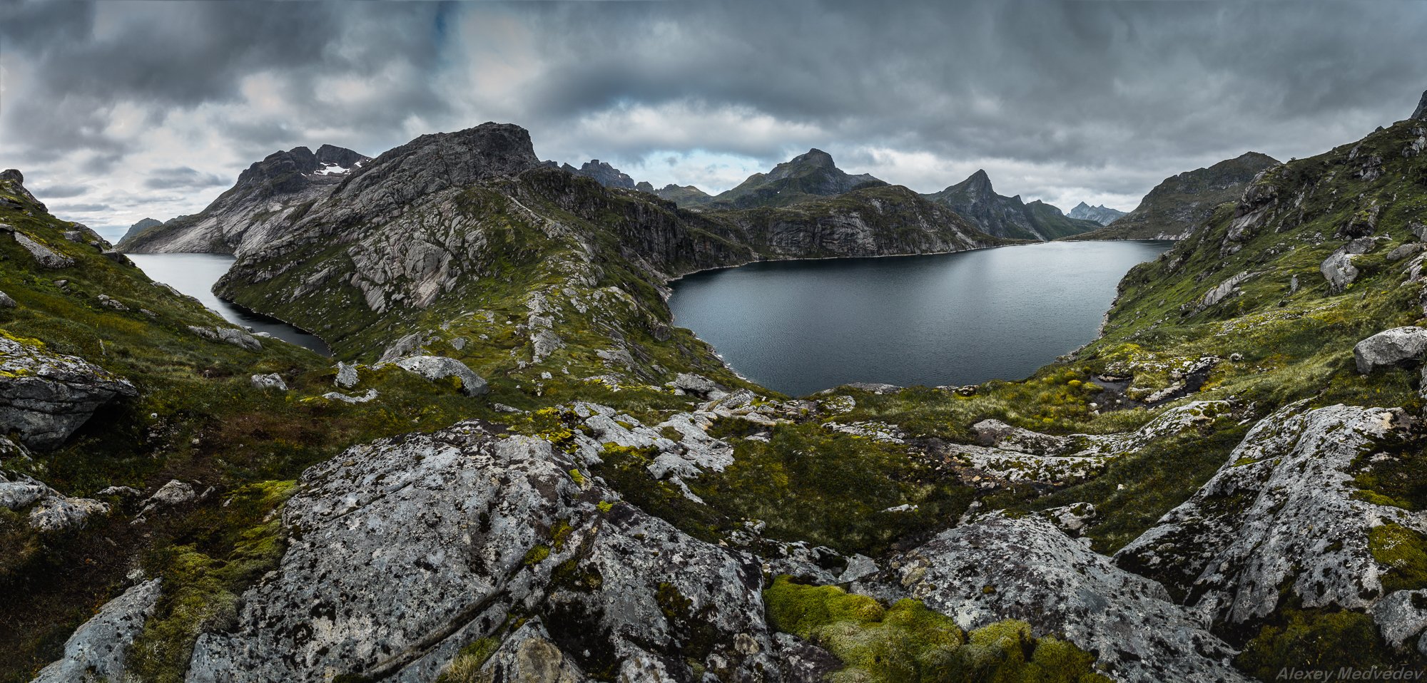 lofoten, summer, norway, cold, fjord, dark, rocks, mountains, lake, green, норвегия, север, фьорды, горы, north, лофотены, monkebu, moskenes, moskenesøya, Алексей Медведев