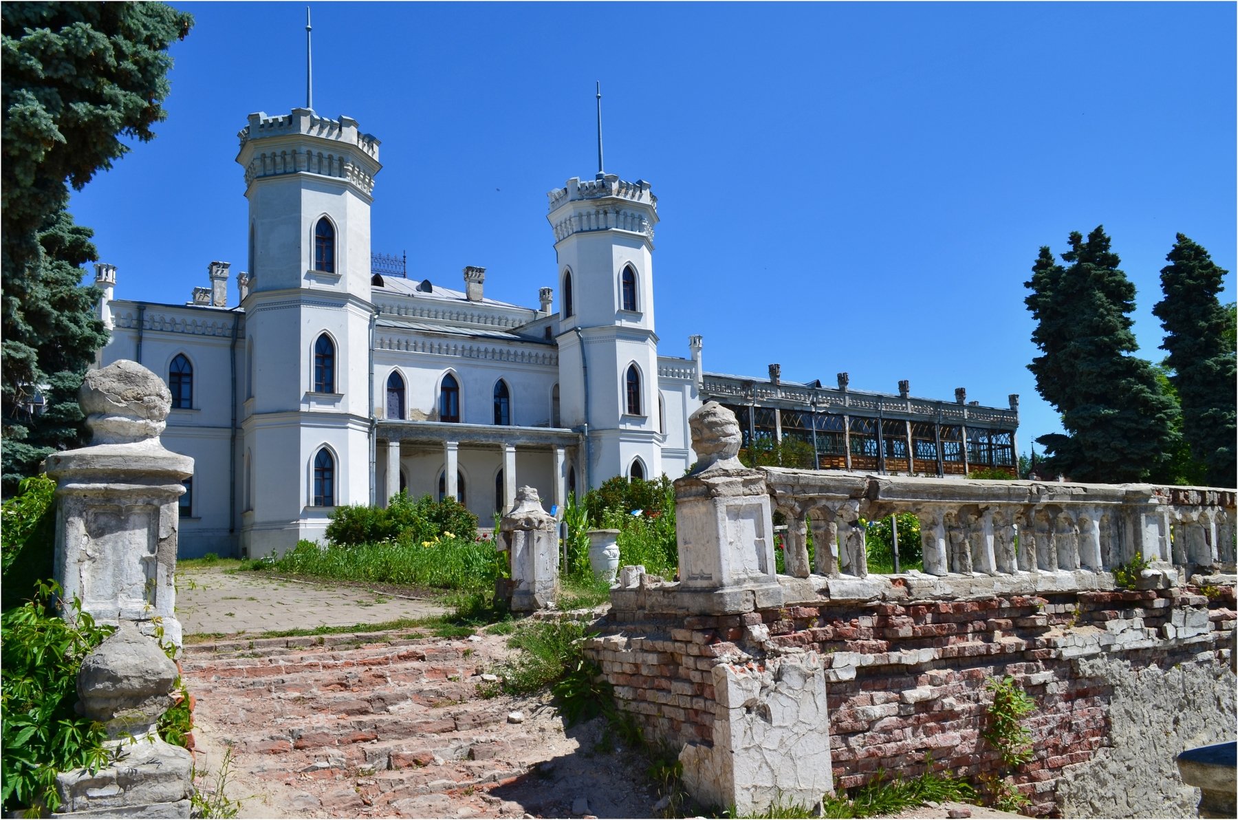 украина,шаровский замок,харьковская обл, Татьяна