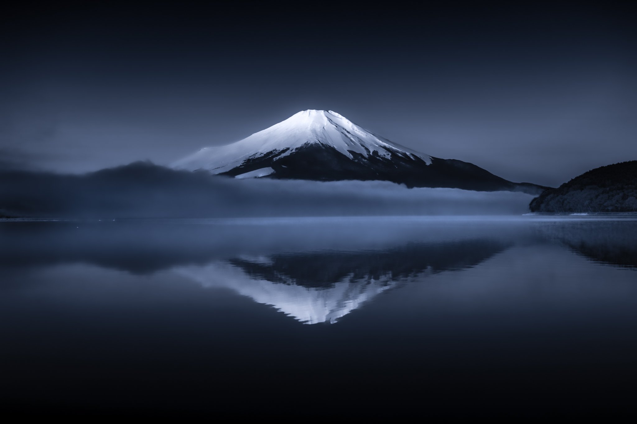 Fuji,mountain,Japan,reflection,water,lake,cloud,fog,snow,beautiful,amazing, Takashi