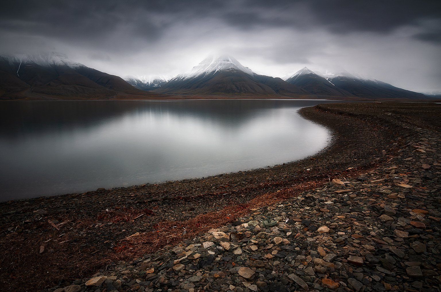 svalbard, spitsbergen, northnorway, islands, sandstones, polar, arctic, summer, longexposure, Csomai David