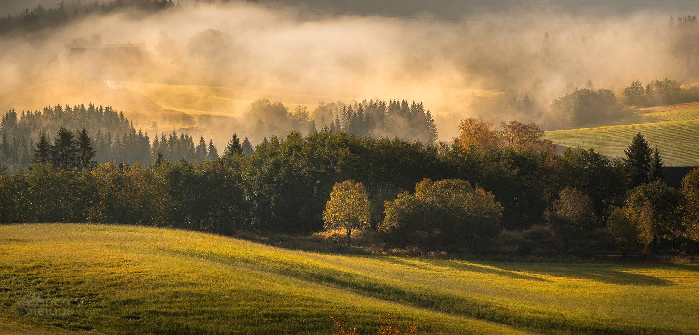 norway,norwegian,autumn,autumnal,rural,landscape,morning,sunrise,, Adrian Szatewicz