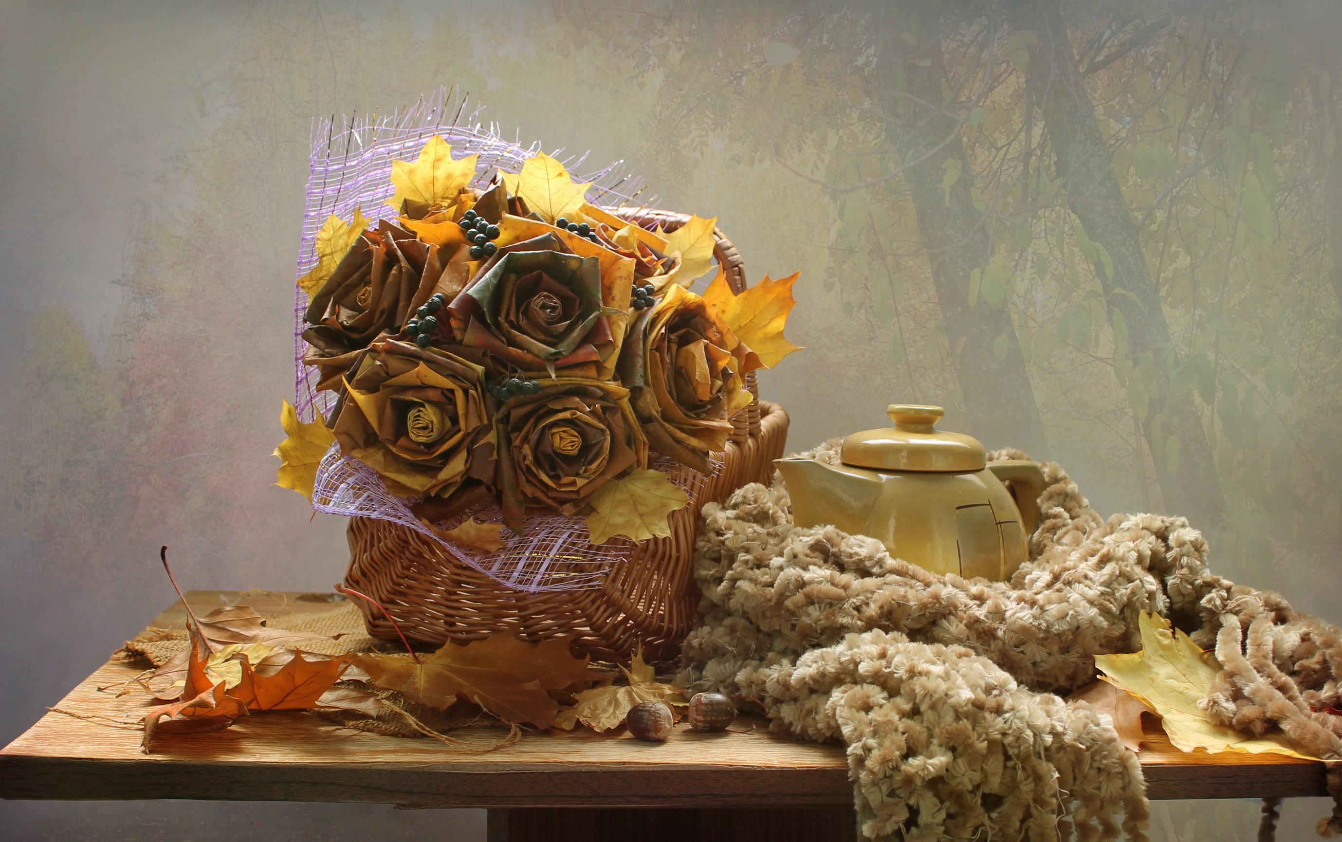 натюрморт, осень, листья, корзина, чайник, настроение, Ковалева Светлана