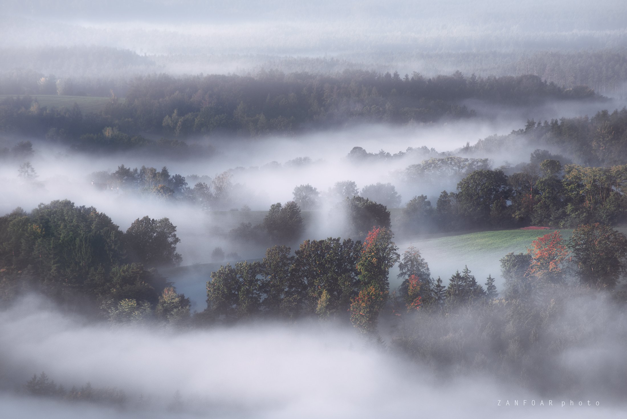 долина, начало осени, скользящий туман,nikon d750zanfoar,чешская республика,bohemia,moravia,чехия,  Zanfoar