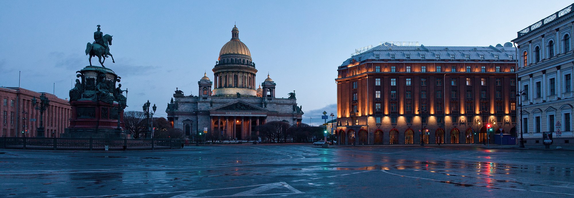 Белые ночи в Санкт-Петербурге Исаакиевская площадь