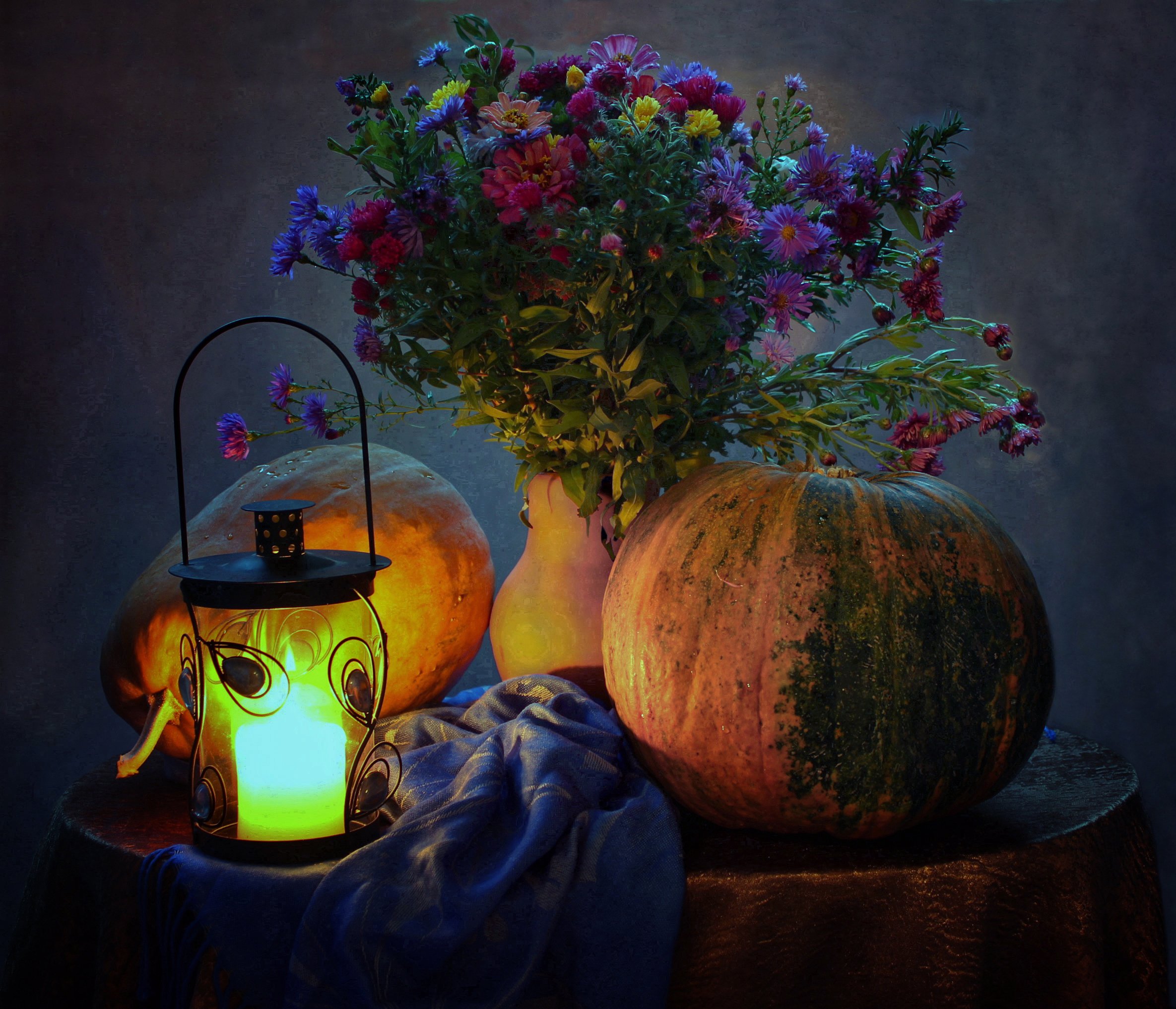 натюрморт, осень, тыквы, фонарик, подсвечник, цветы, хризантемы, Ковалева Светлана