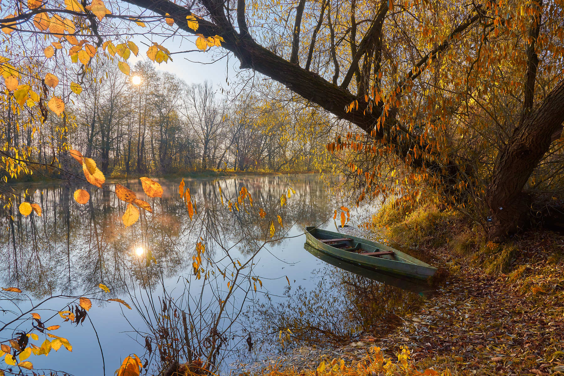 утро, солнце, лодка, осень, река, отражение, Казун Андрей